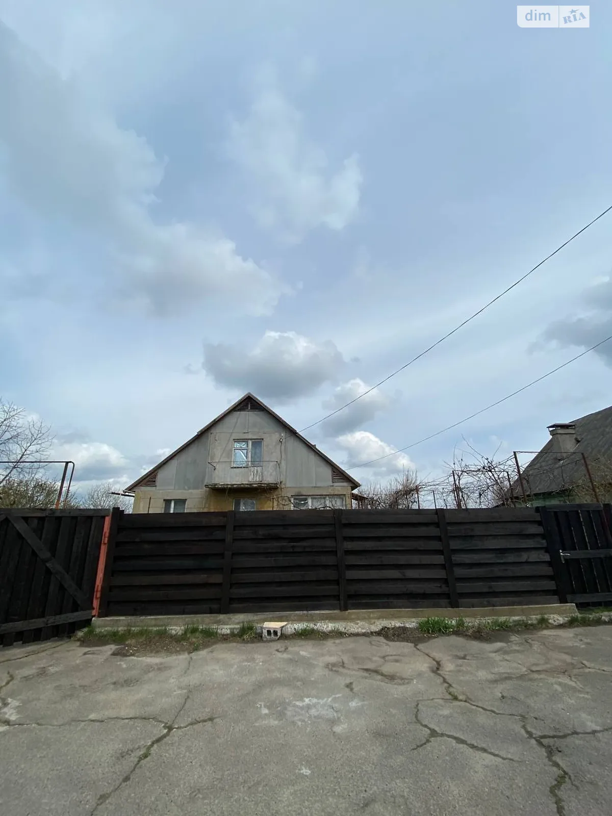 Продается дом на 2 этажа 117 кв. м с камином, цена: 21000 $ - фото 1