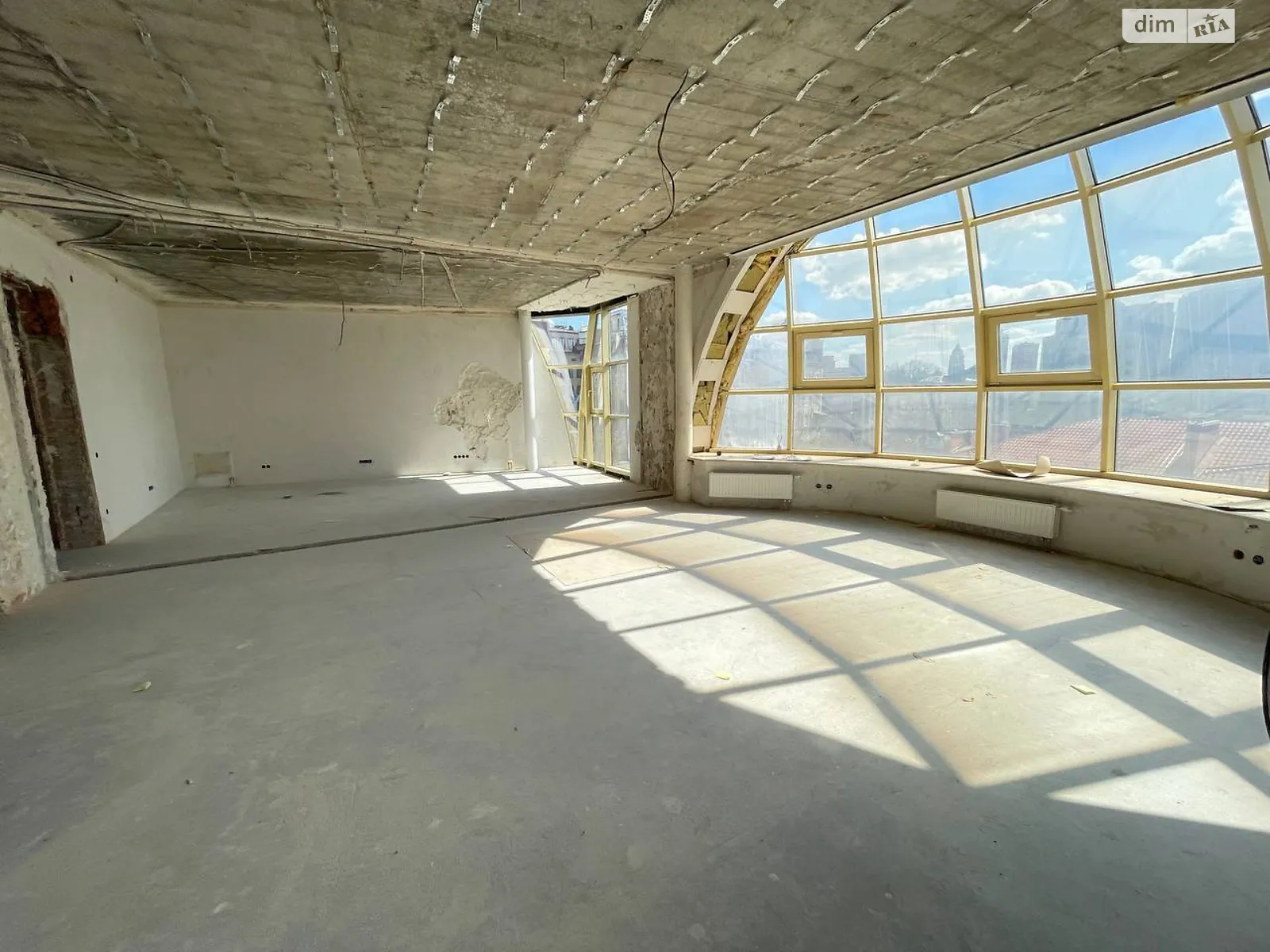 спуск Крутой Печерский Киев Дворец спорта, цена: 688800 $ - фото 1