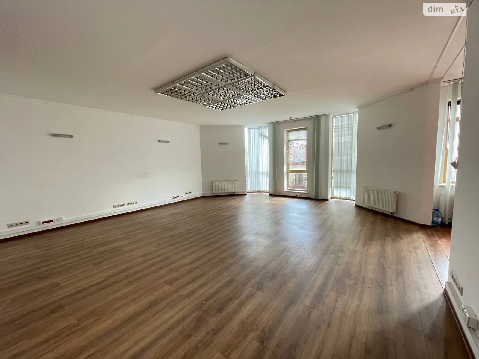 спуск Крутой Печерский Киев Дворец спорта, цена: 2560 $ - фото 1