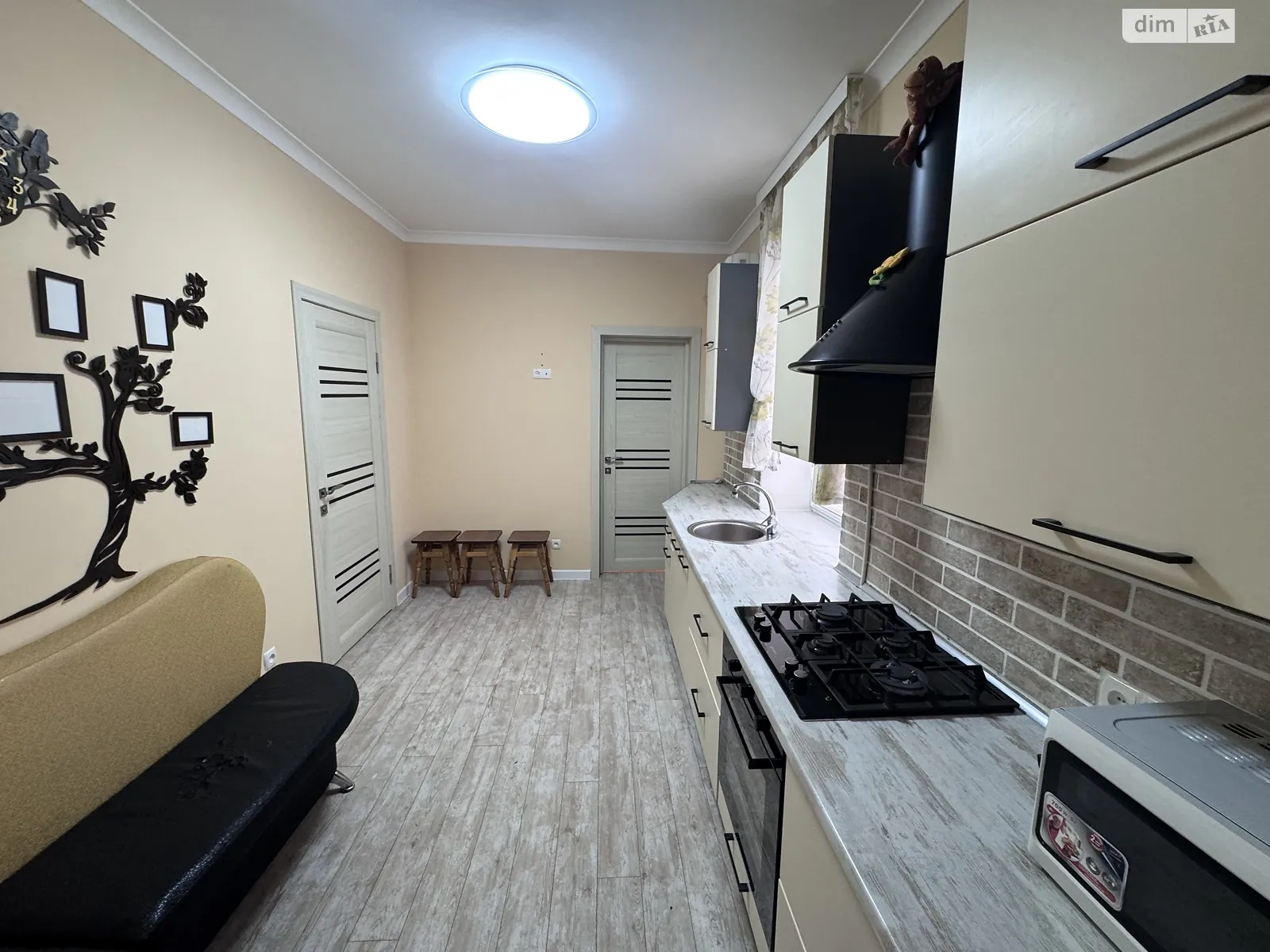 Продається частина будинку 54 кв. м з бесідкою, цена: 71000 $ - фото 1