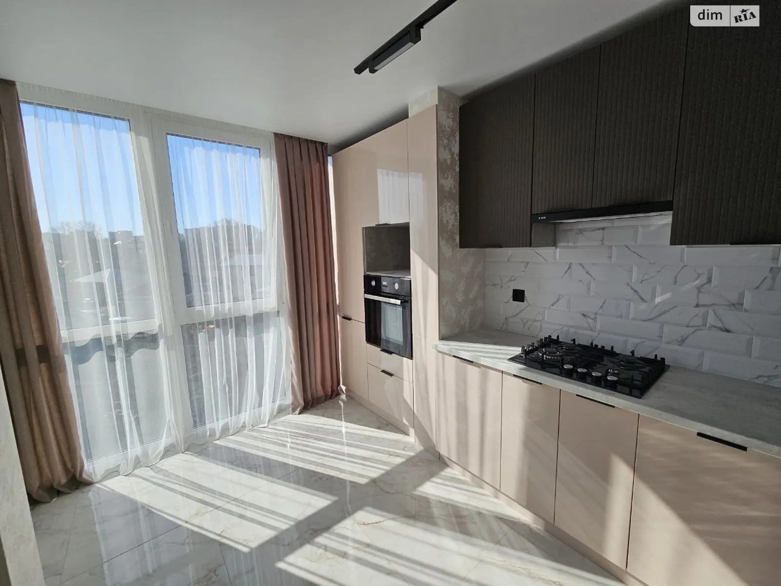2-кімнатна квартира 65.7 кв. м у Тернополі, вул. Білогірська - фото 1