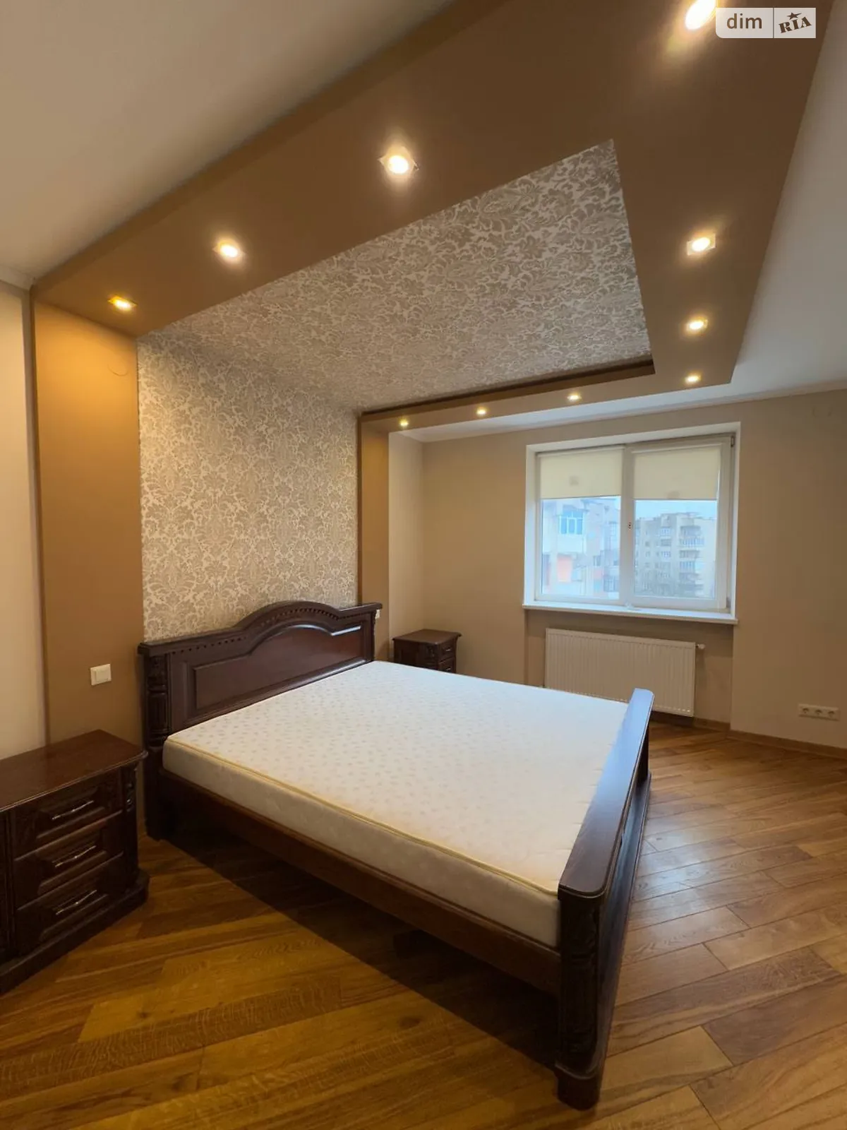 Продается 2-комнатная квартира 70.2 кв. м в Ивано-Франковске, цена: 86000 $ - фото 1