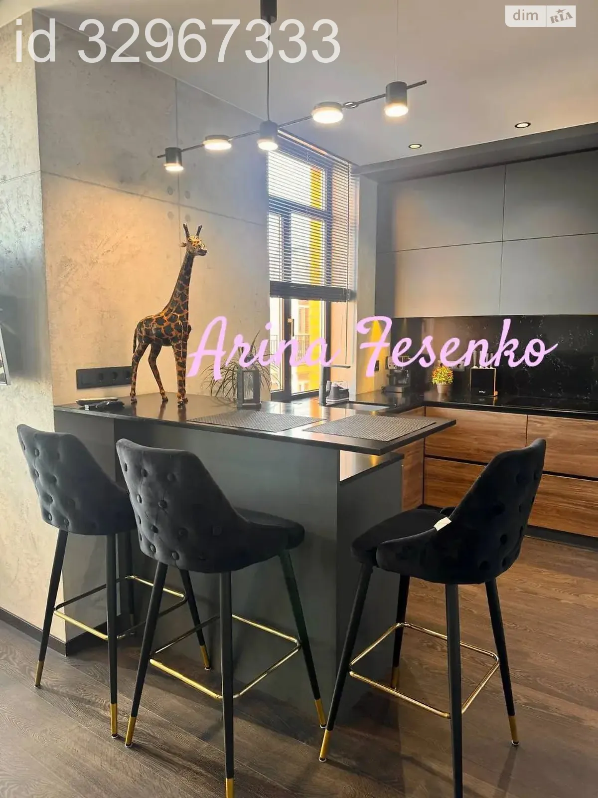 Продається 1-кімнатна квартира 65.3 кв. м у Одесі, вул. Жаботинського - фото 1