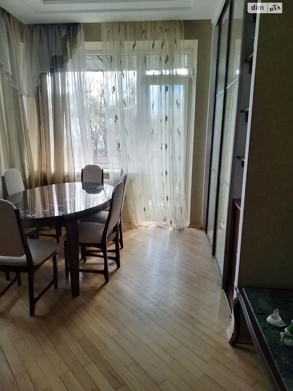 Здається в оренду 3-кімнатна квартира 74.7 кв. м у Львові, вул. Руставелі Шота, 1 - фото 1