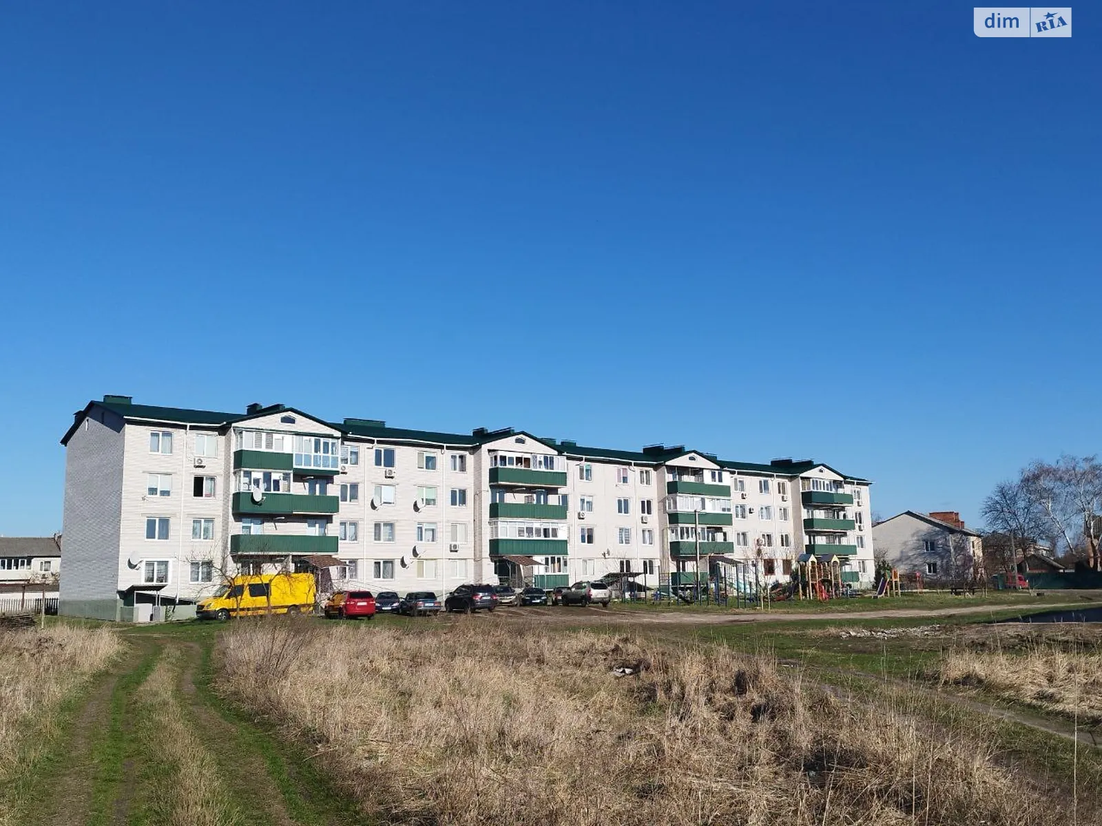 Продается 1-комнатная квартира 111.5 кв. м в Козельце, ул. Жуковского, 17А - фото 1