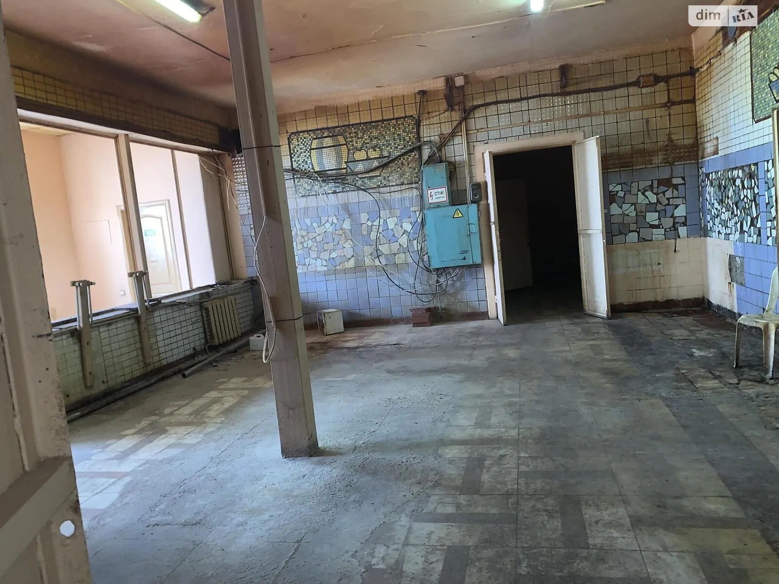Сдается в аренду офис 200 кв. м в бизнес-центре, цена: 44000 грн - фото 1