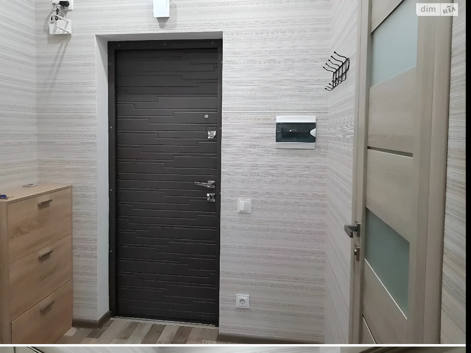 Продается 1-комнатная квартира 43 кв. м в Хмельницком, ул. Мазура Николая, 12 - фото 1