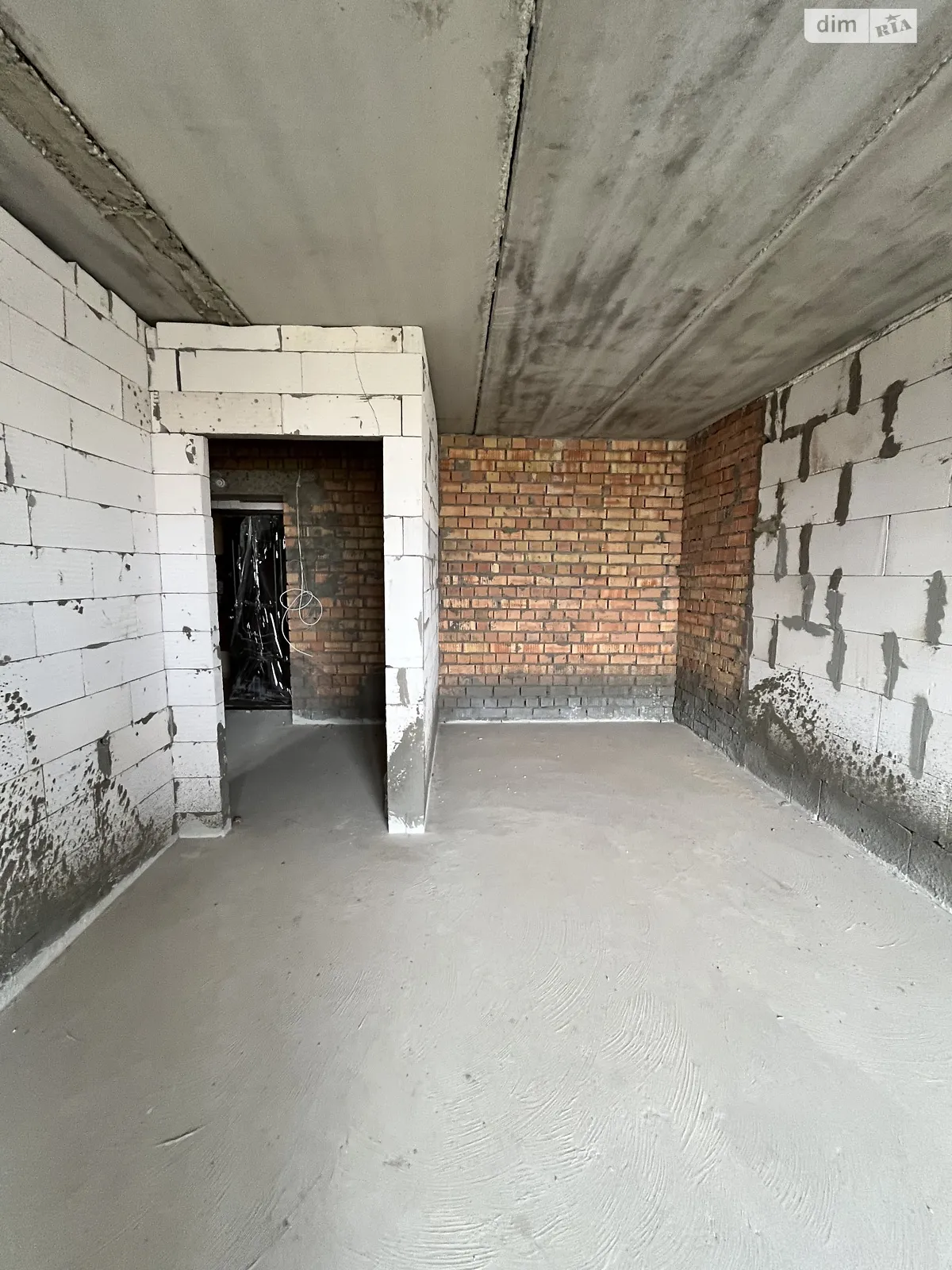 Продается 1-комнатная квартира 50 кв. м в Одессе, ул. Академика Сахарова, 16 - фото 1