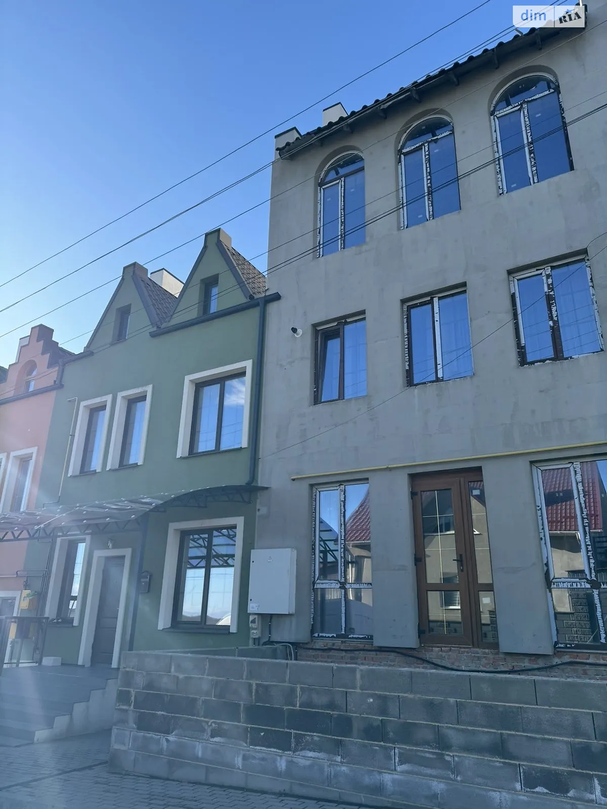 Продается 2-комнатная квартира 40.6 кв. м в Ровно, ул. Петра Григоренко, 18 - фото 1
