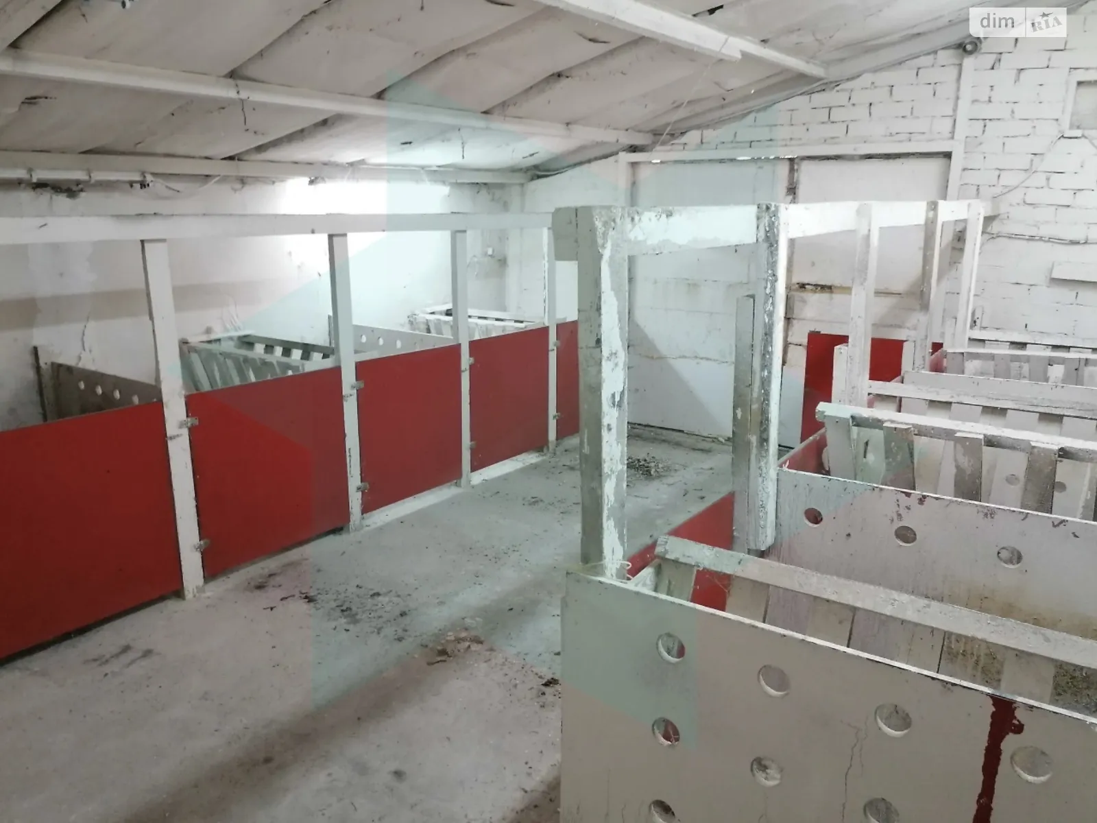 Продается дом на 2 этажа 540 кв. м с беседкой, цена: 190000 $ - фото 1
