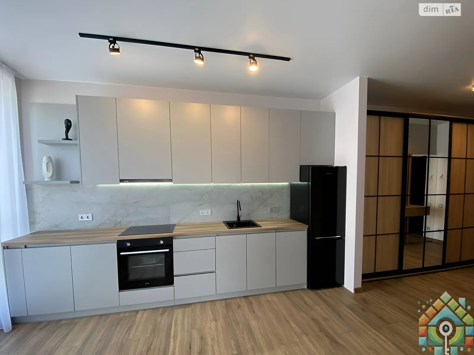 Продается 2-комнатная квартира 47 кв. м в Днепре, ул. Евгения Чикаленко(Аржанова), 1 - фото 1