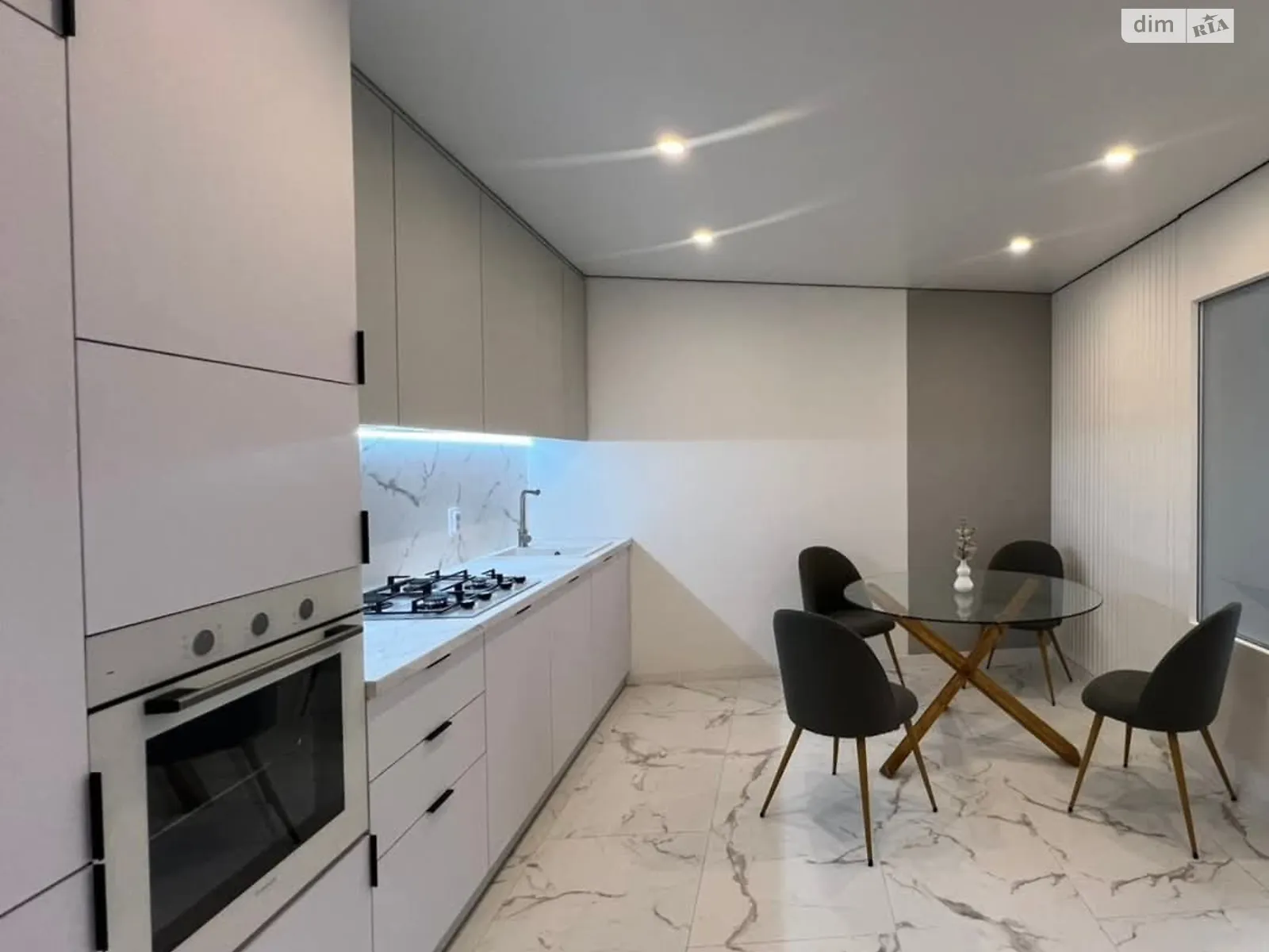 2-комнатная квартира 57 кв. м в Тернополе, цена: 68000 $ - фото 1