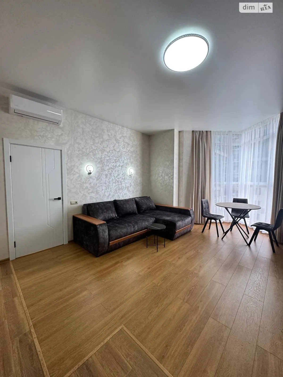 Сдается в аренду 1-комнатная квартира 51 кв. м в Киеве, цена: 1050 $ - фото 1