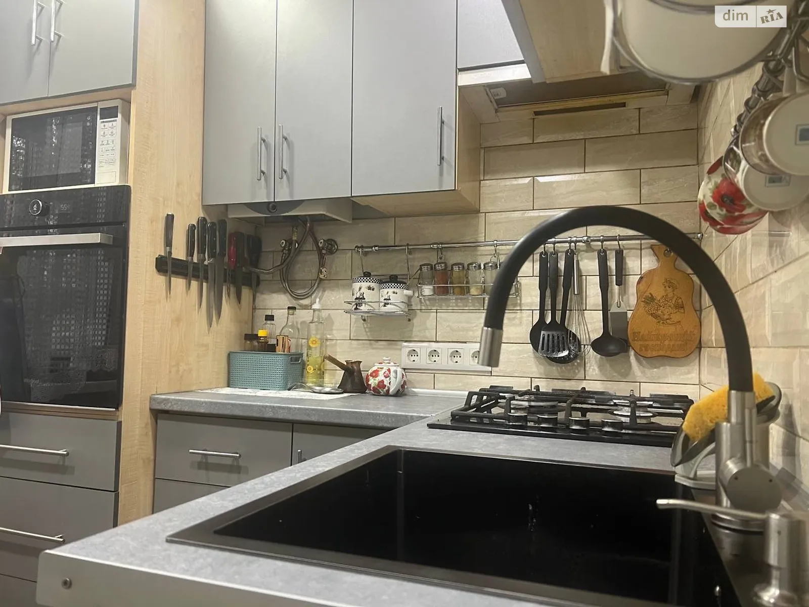 Продается 2-комнатная квартира 46.9 кв. м в Белой Церкви, бул. Александрийский(50-летия Победы) - фото 1