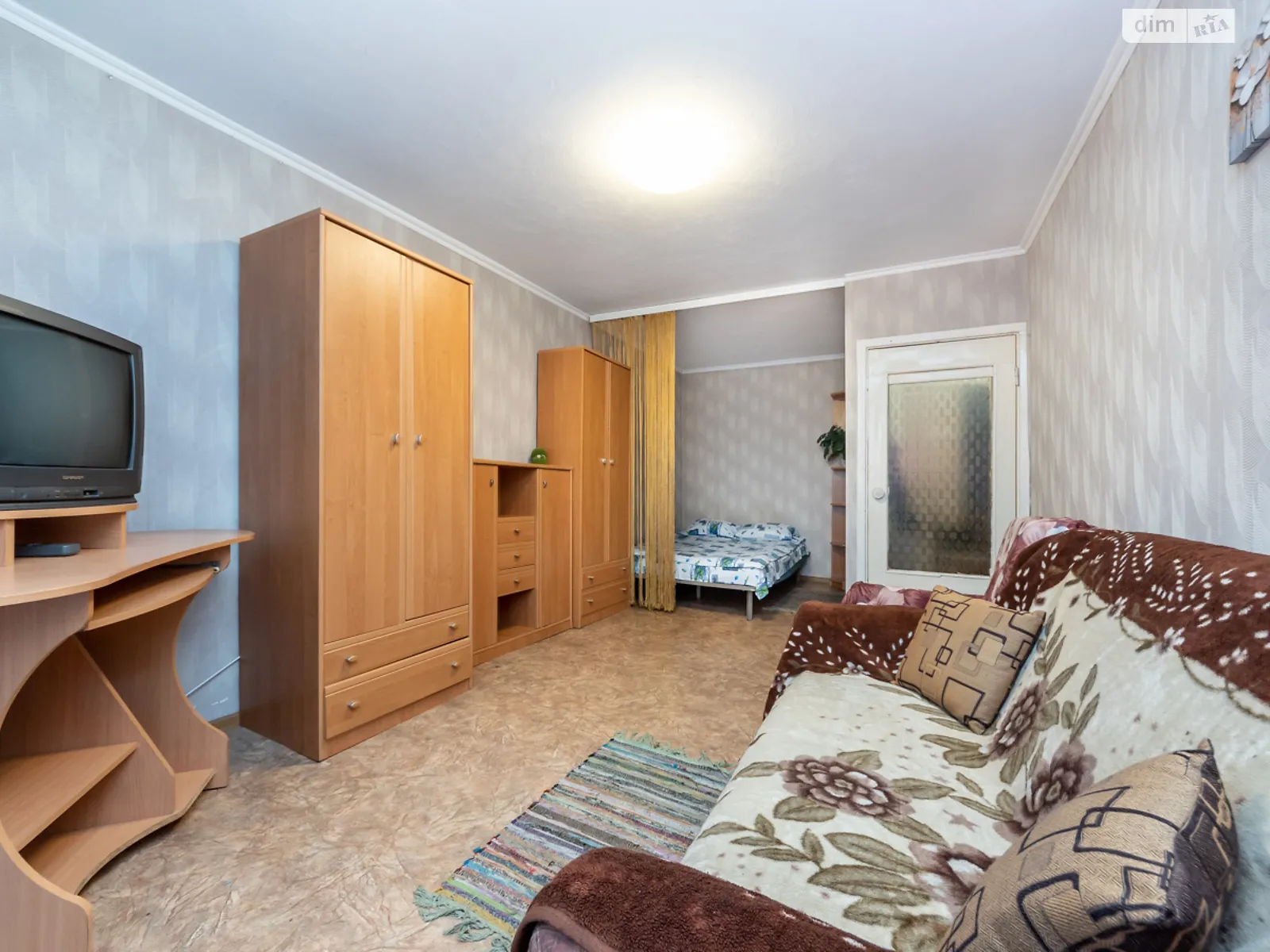 Сдается в аренду 1-комнатная квартира в Киеве, ул. Голосеевская, 3 - фото 1