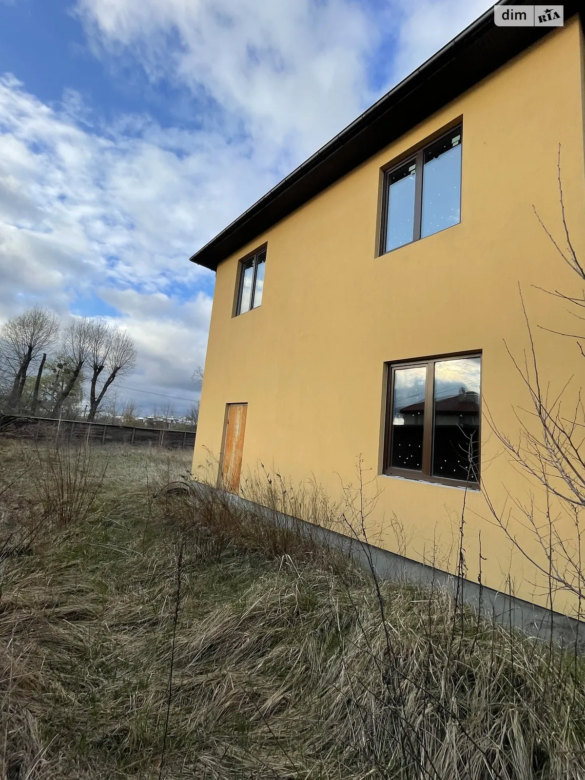 Продается дом на 2 этажа 160 кв. м с баней/сауной, цена: 70500 $ - фото 1