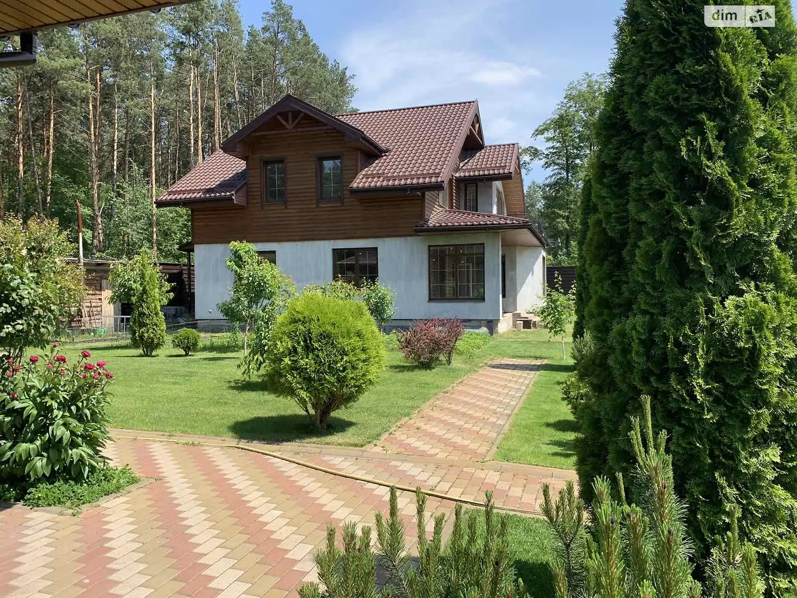 Продається будинок 2 поверховий 227.9 кв. м з гаражем, цена: 350000 $ - фото 1
