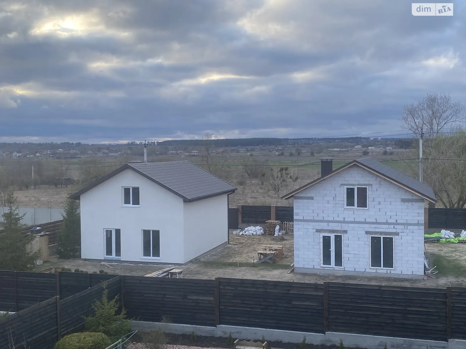 Продается часть дома 110 кв. м с камином, цена: 80000 $ - фото 1