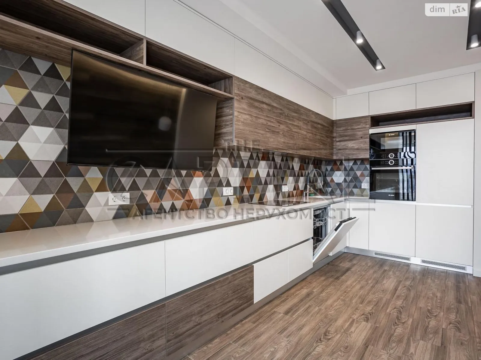 ул. Антоновича(Горького), 109 Голосеевский Киев ЖК Владимирский - фото 2