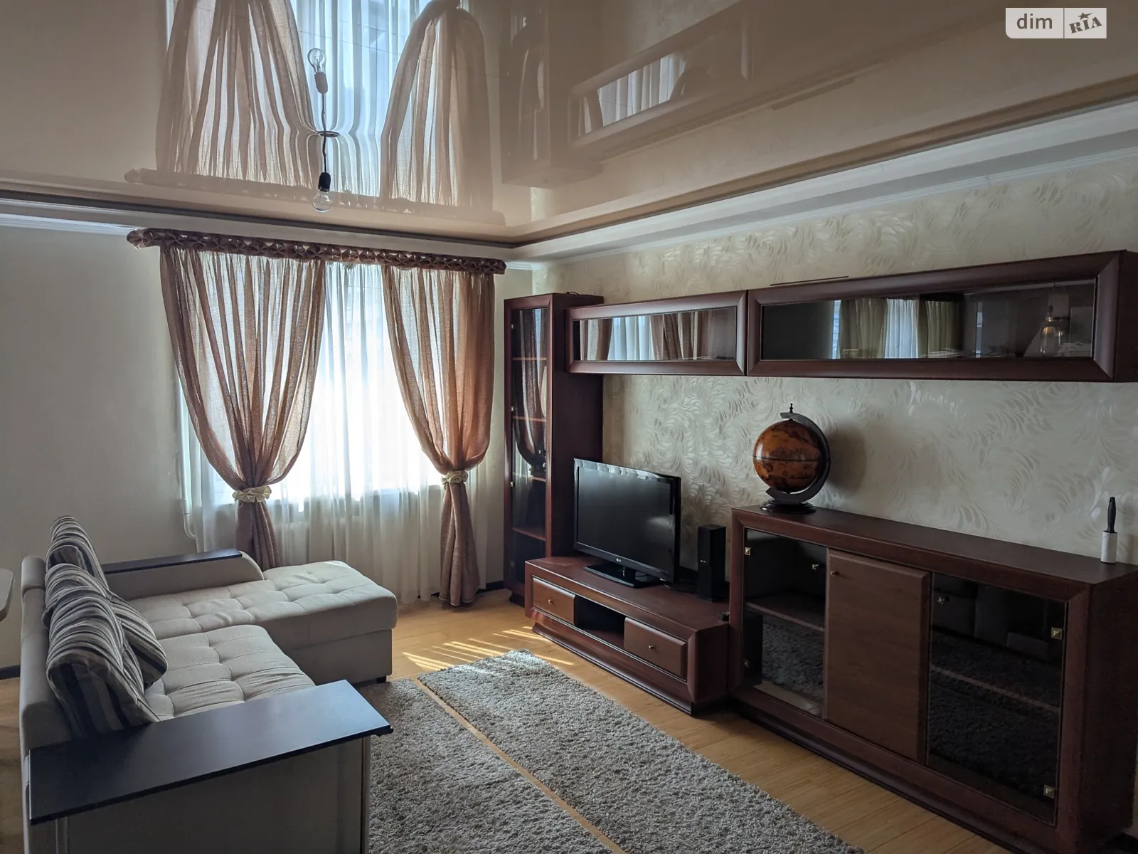 Продається 2-кімнатна квартира 58 кв. м у Черкасах, бул. Шевченка, 352 - фото 1