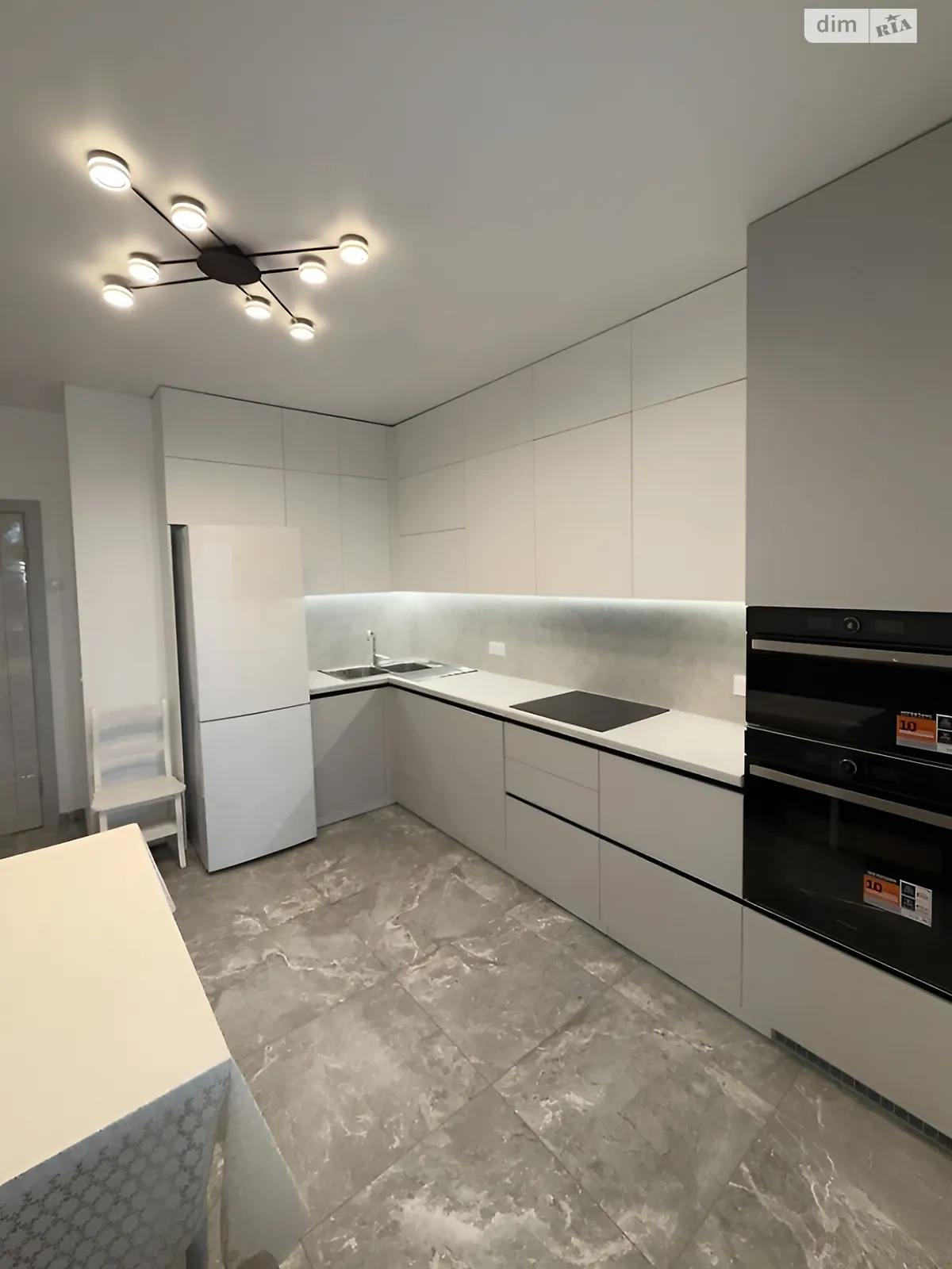 Здається в оренду 1-кімнатна квартира 50 кв. м у Вінниці, вул. Олександрівська, 1 - фото 1