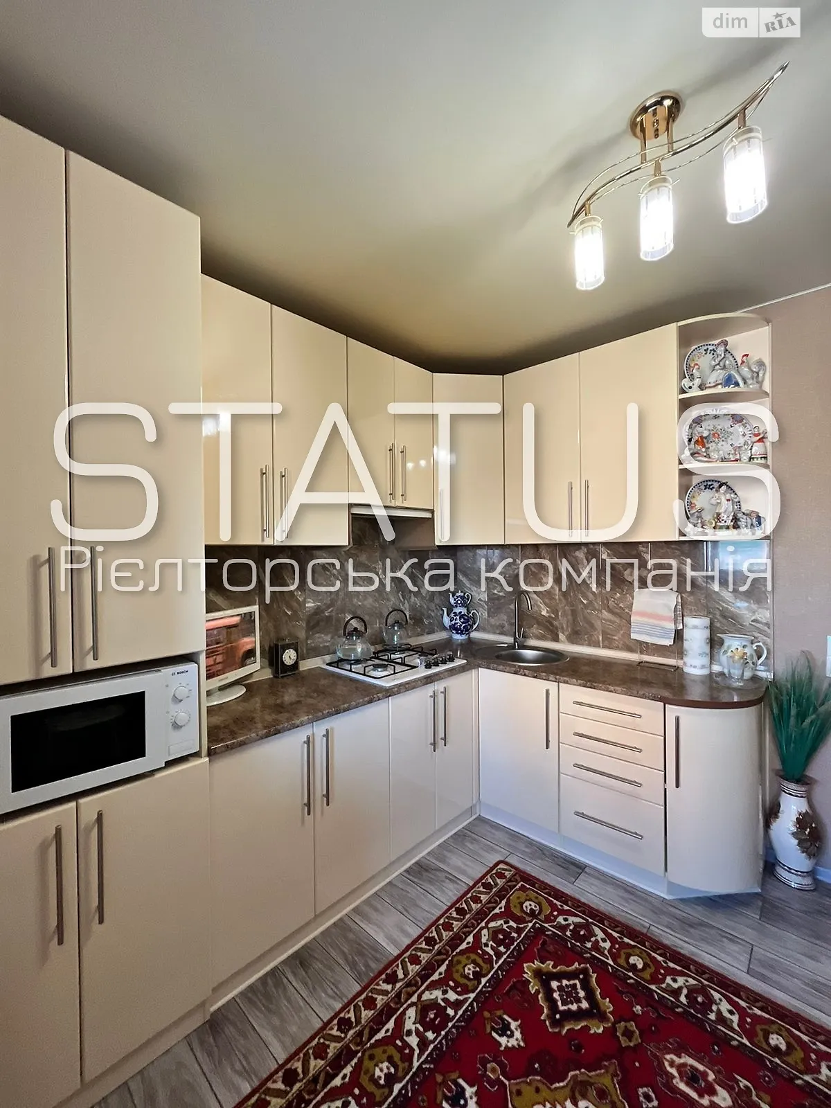 Продается 1-комнатная квартира 43.3 кв. м в Щербанях, ул. Генадия Биличенко - фото 1