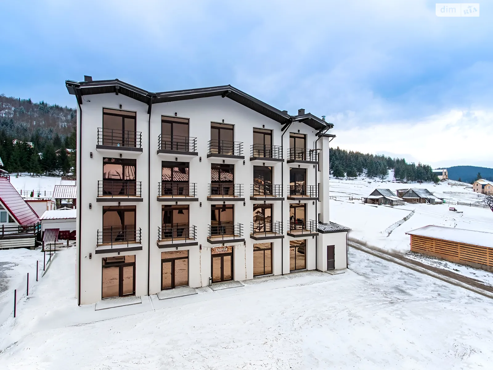 Продается 1-комнатная квартира 27.1 кв. м в Полянице, ул. Прелуки, 578 - фото 1