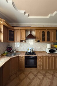 Продаж будинку, Івано-Франківська, Крихівці (Івано-Франківськ), Івана Сірка вулиця