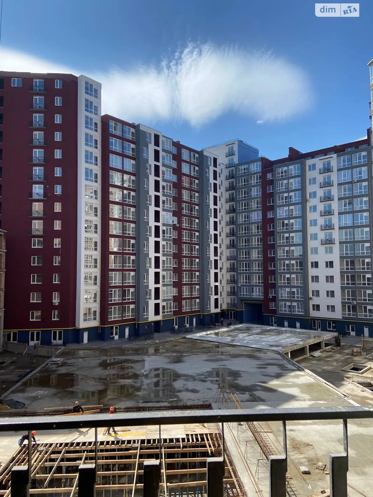 Продается 2-комнатная квартира 52.7 кв. м в Ивано-Франковске, цена: 45000 $ - фото 1