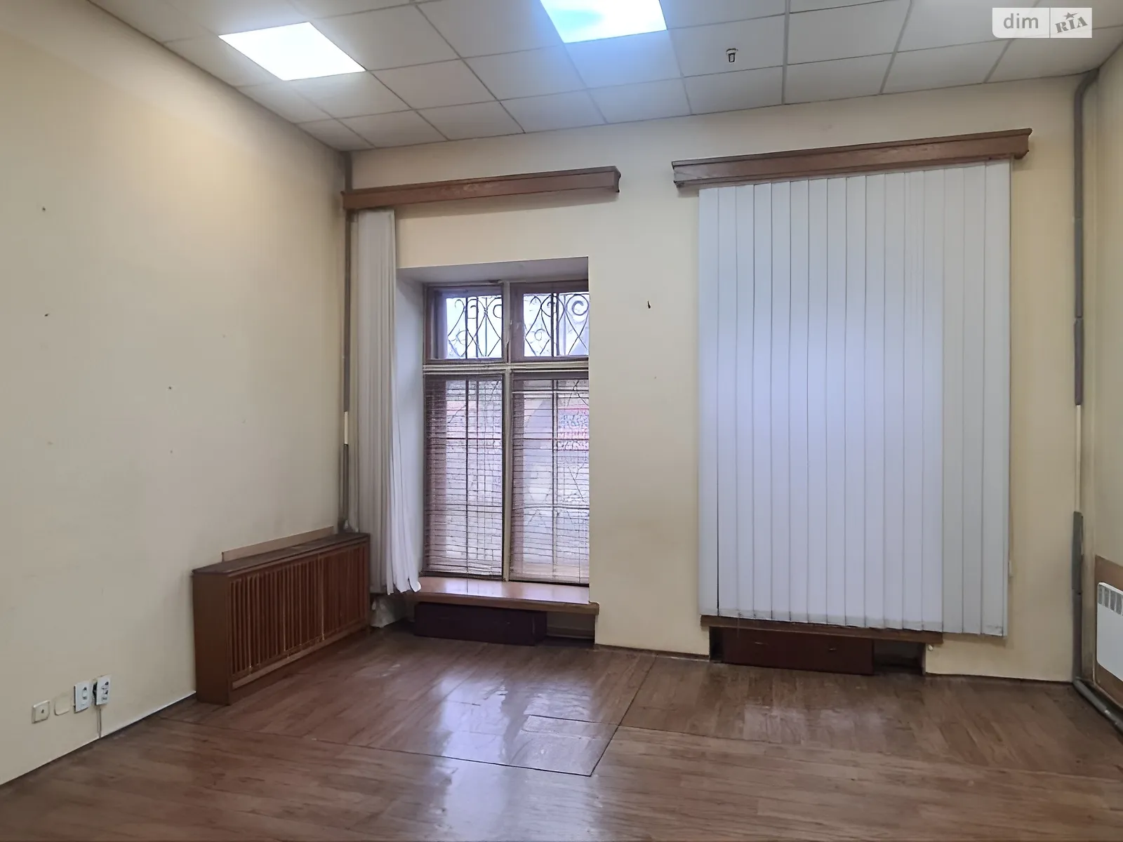 Здається в оренду офіс 63.1 кв. м в бізнес-центрі, цена: 15000 грн - фото 1