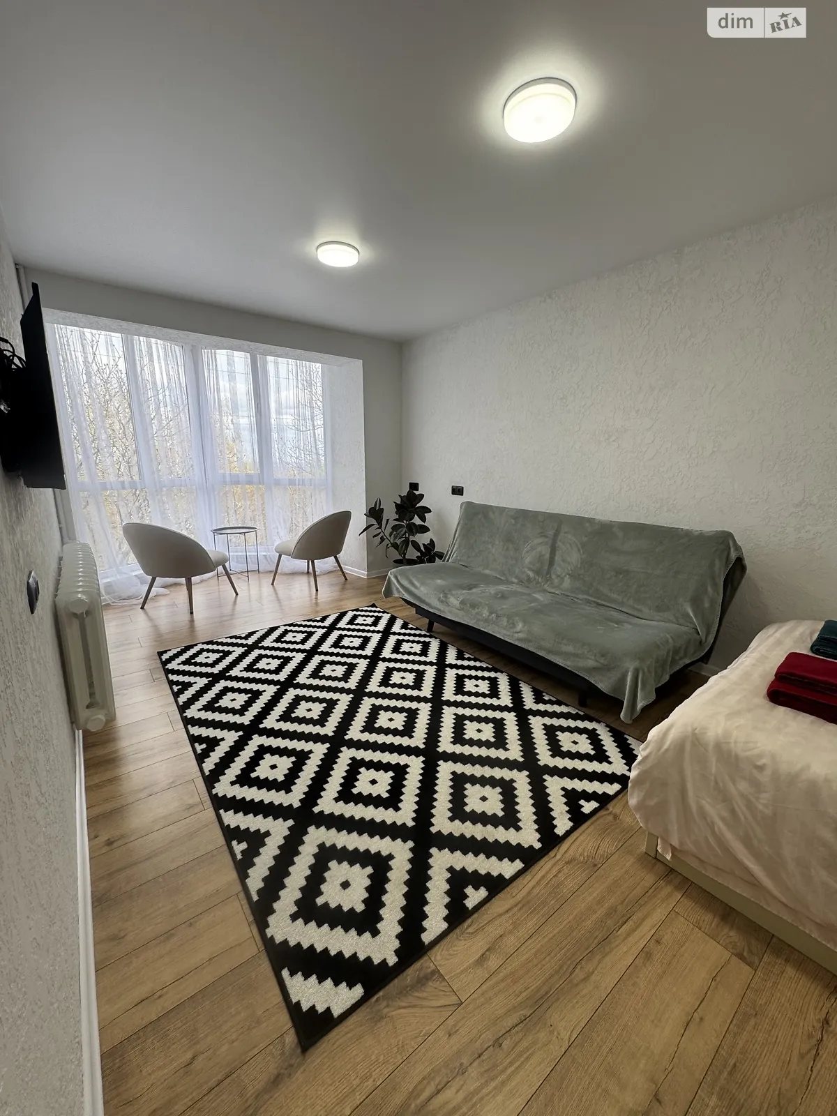 Сдается в аренду 1-комнатная квартира в Днепре, ул. Галицкого Данилы, 12 - фото 1