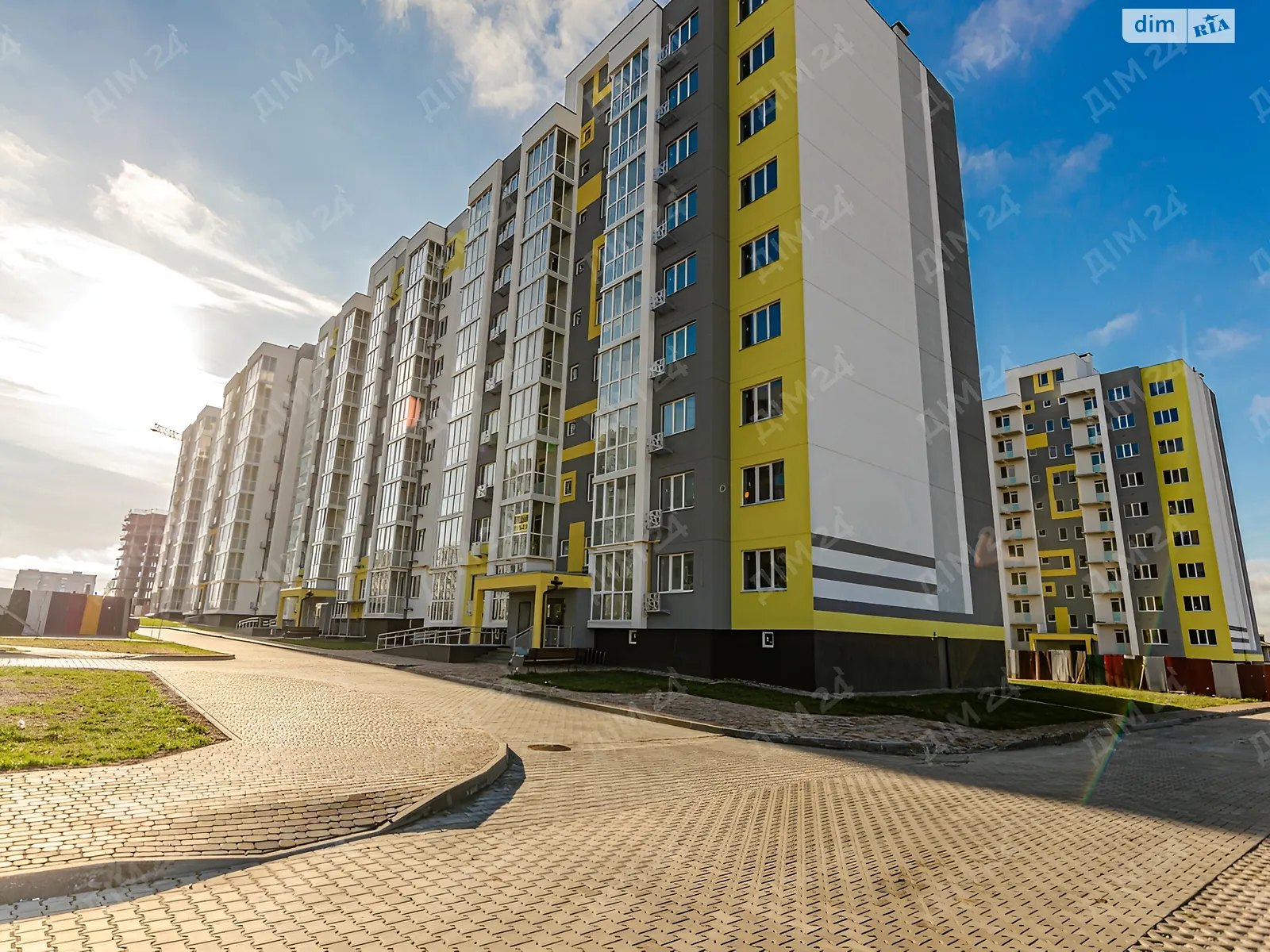 Продается 1-комнатная квартира 38 кв. м в Полтаве, ул. Башкирцевой Марии - фото 1