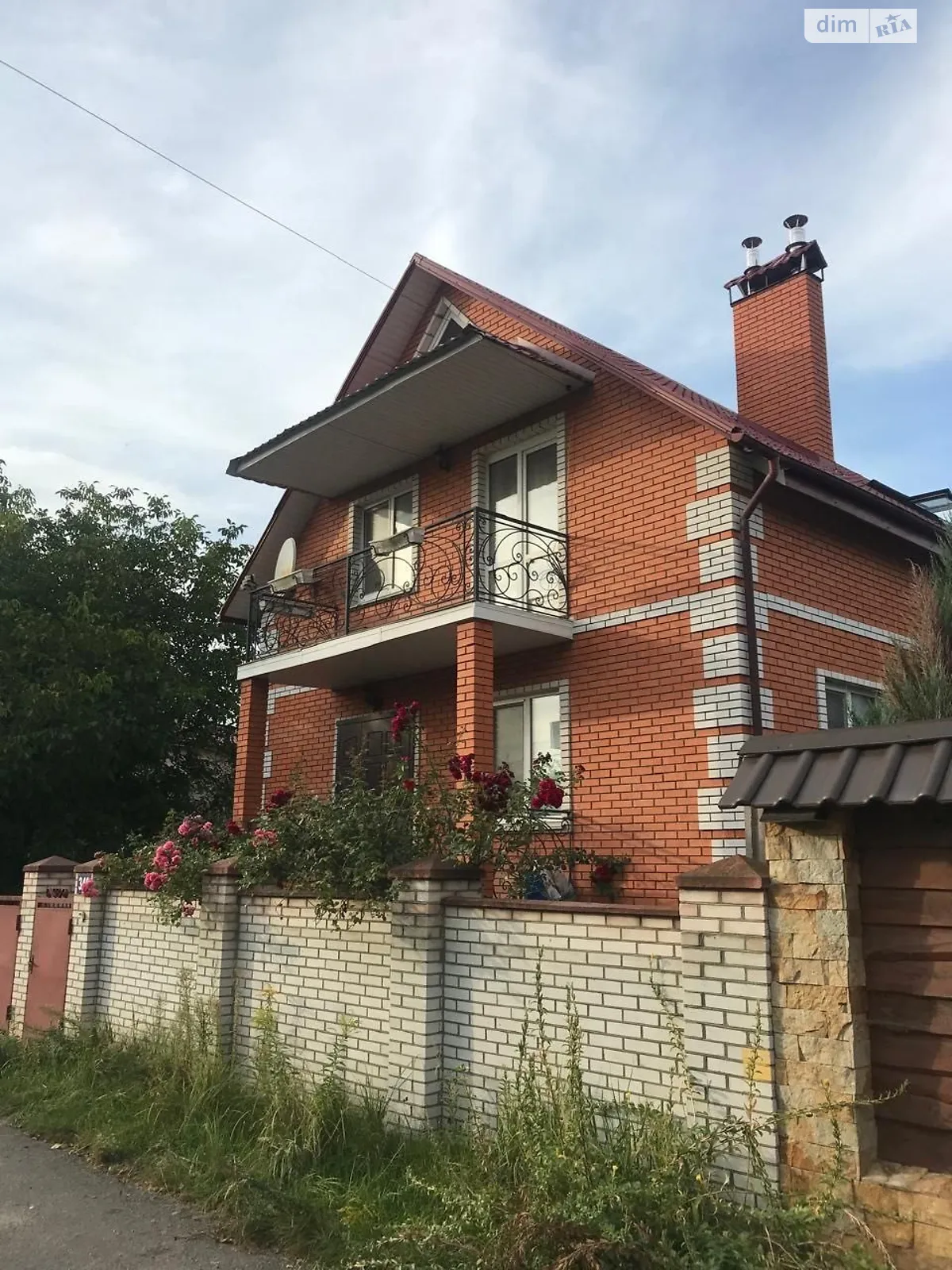 Здається в оренду будинок 2 поверховий 250 кв. м з бесідкою, цена: 1000 $ - фото 1