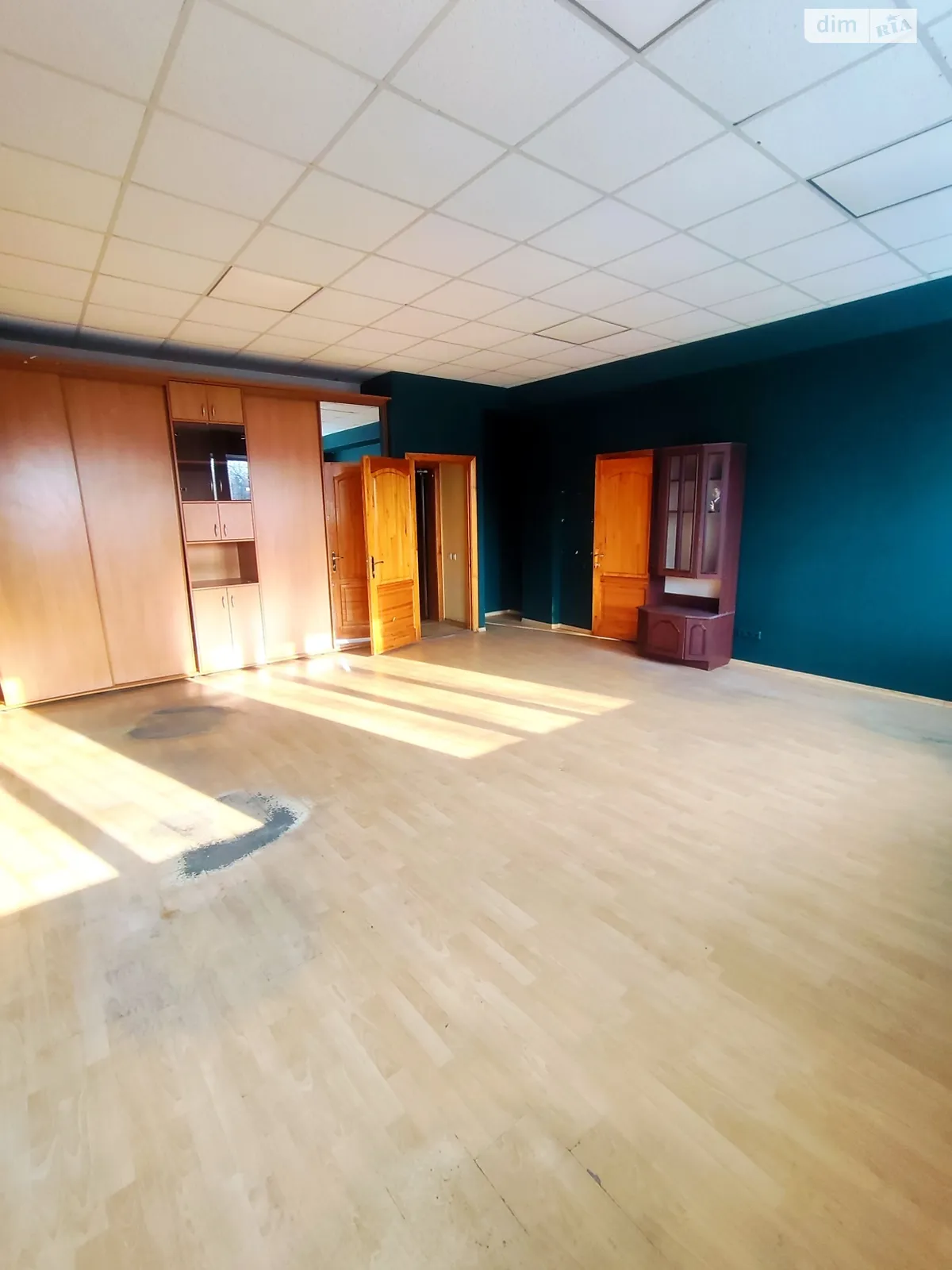 Здається в оренду офіс 239 кв. м в бізнес-центрі, цена: 38957 грн - фото 1