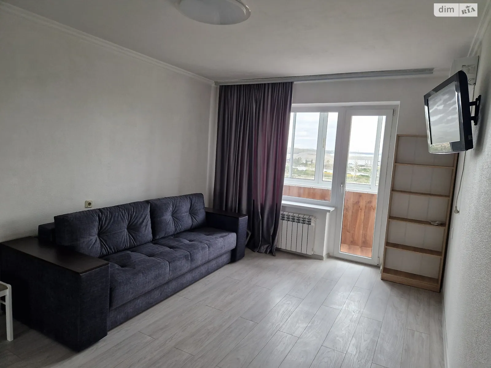 Сдается в аренду 1-комнатная квартира 40 кв. м в Днепре, ул. Набережная Победы, 134 - фото 1