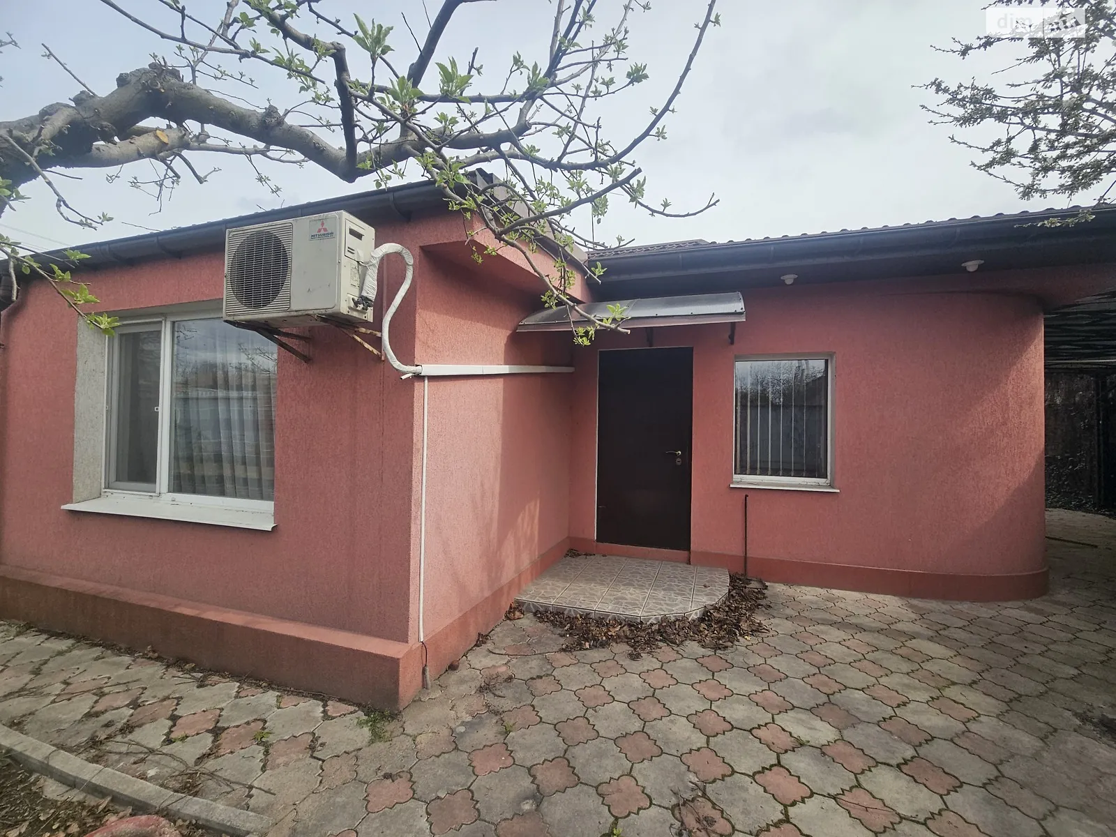 Продається одноповерховий будинок 140 кв. м з верандою, цена: 64900 $ - фото 1