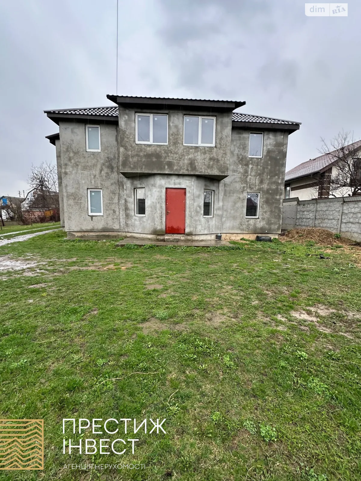 Продается дом на 2 этажа 255.1 кв. м с участком, цена: 75000 $ - фото 1