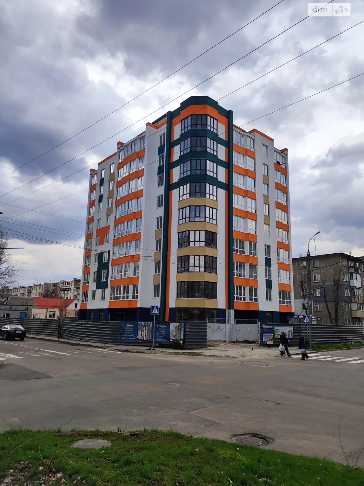 Продается 1-комнатная квартира 48 кв. м в Черкассах, ул. Амброса Сергея, 35 - фото 1
