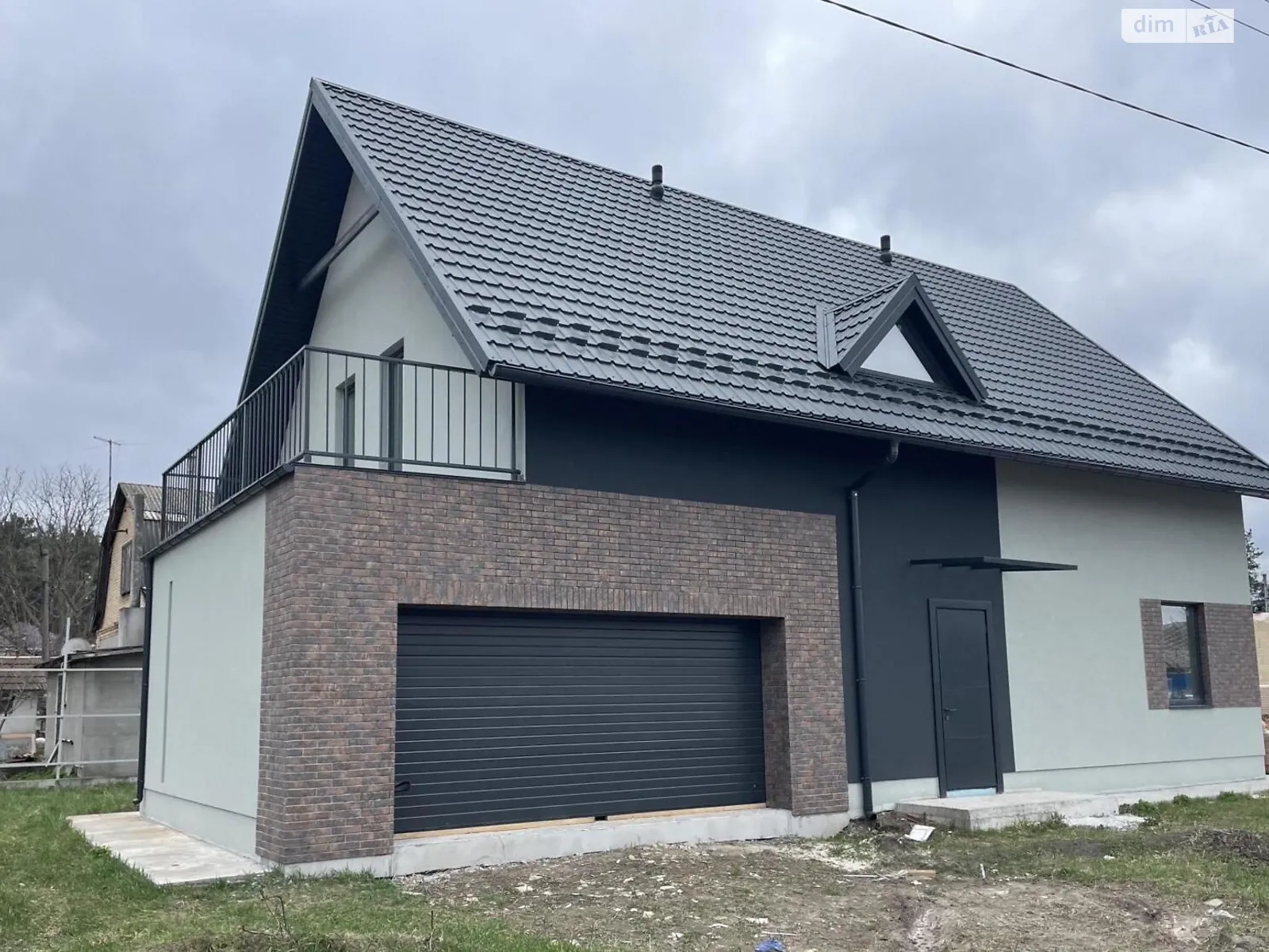 Продается дом на 2 этажа 220 кв. м с террасой, цена: 120000 $ - фото 1