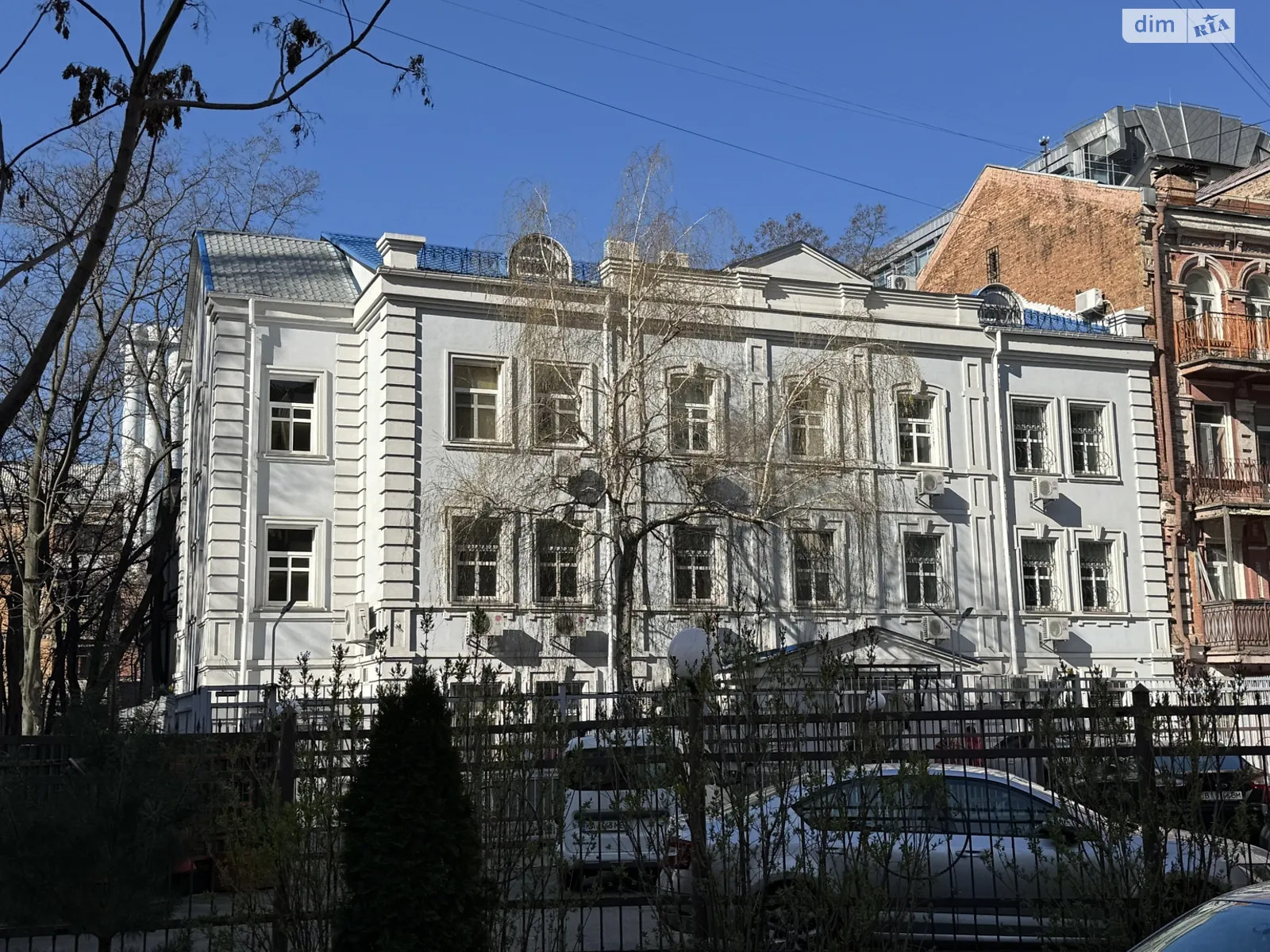 Сдается в аренду объект сферы услуг 697 кв. м в 4-этажном здании, цена: 6970 $ - фото 1