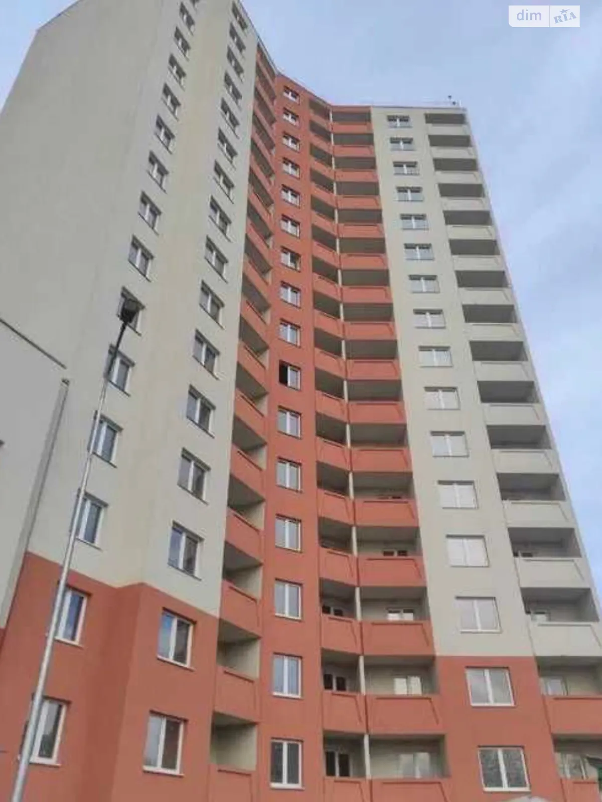 Продается 3-комнатная квартира 81.7 кв. м в Киеве, ул. Милославская, 18 - фото 1