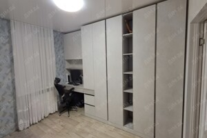 Продаж квартири, Полтава, р‑н. Київський, Башкирцевої Марії вулиця, буд. 31