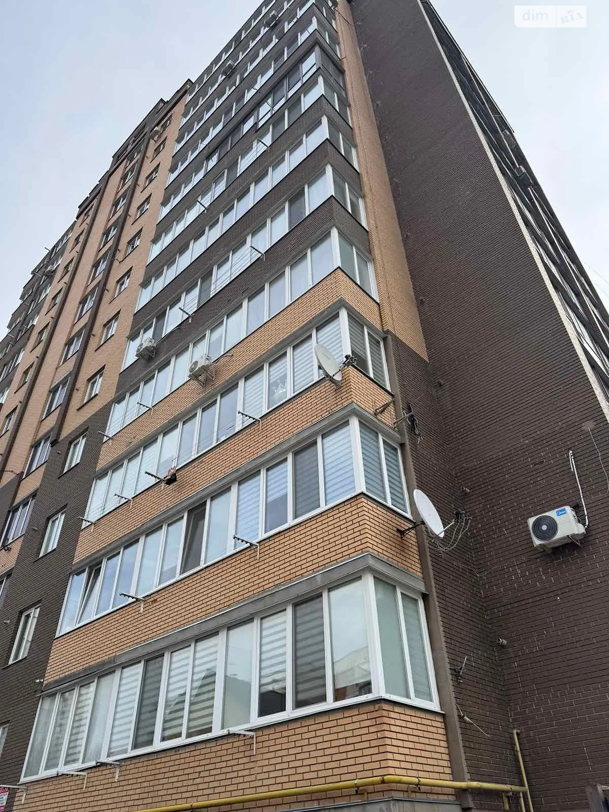 Продается 1-комнатная квартира 43 кв. м в Хмельницком, цена: 52600 $ - фото 1