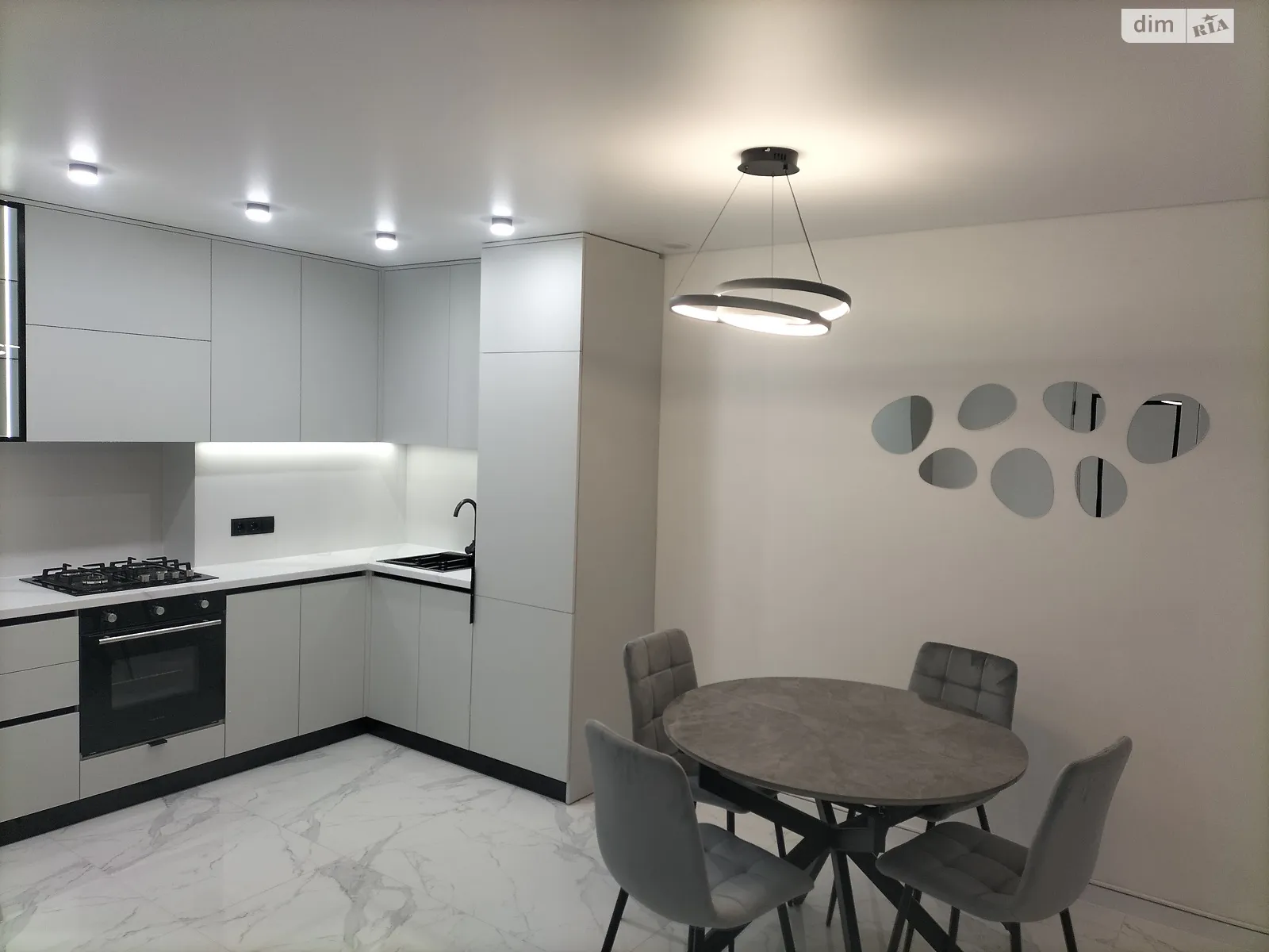 2-кімнатна квартира 54.3 кв. м у Тернополі, вул. Смакули, 8 - фото 1