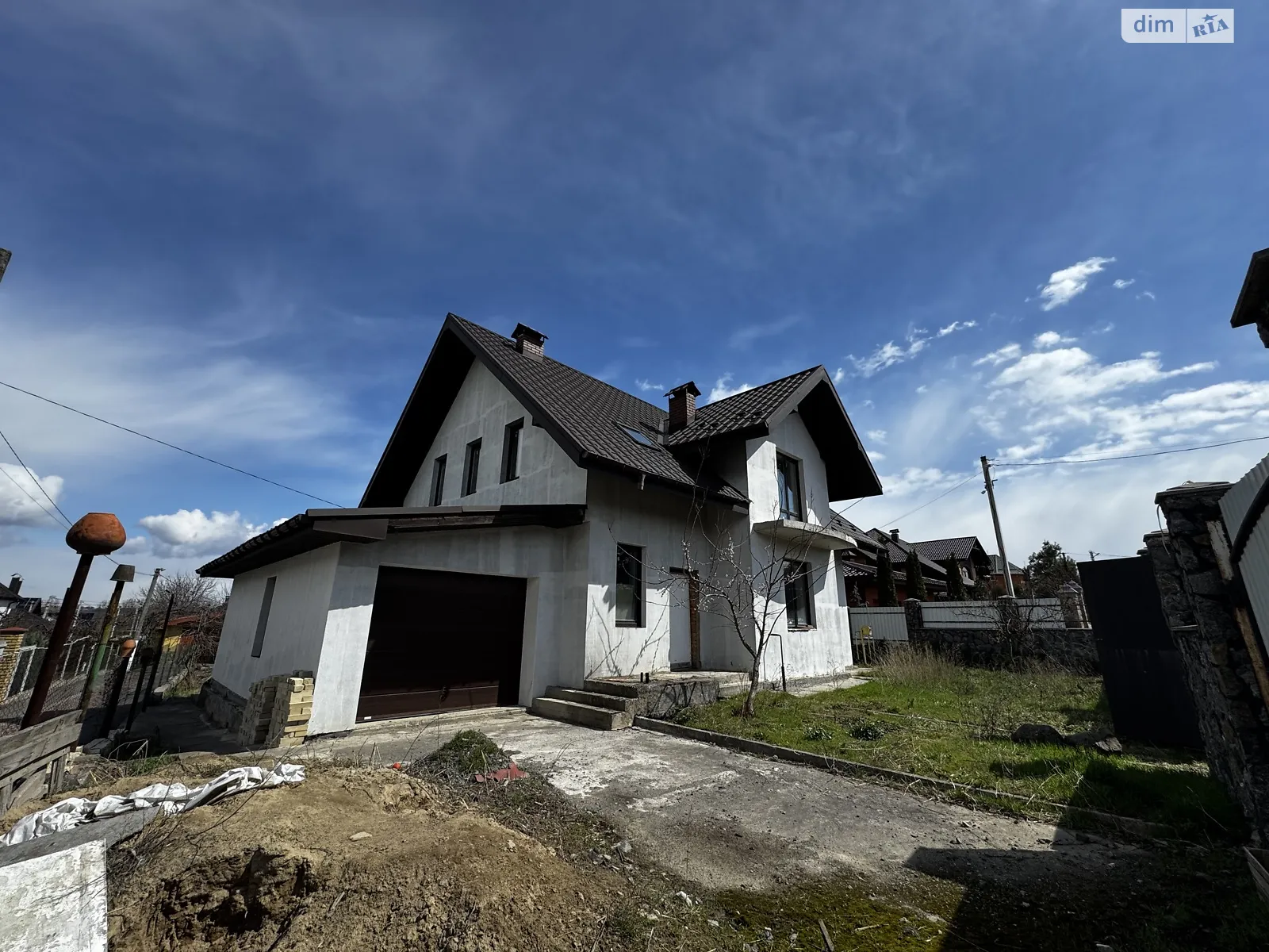Продается дом на 2 этажа 165 кв. м с баней/сауной, цена: 135000 $ - фото 1