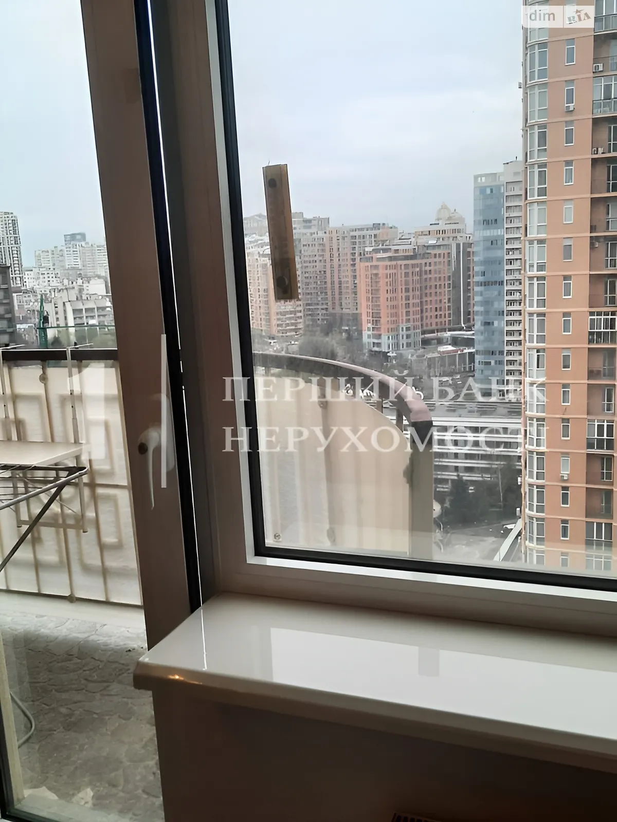 Продається 1-кімнатна квартира 49.8 кв. м у Одесі, плато Аркадійське(Гагарінське), 5А корпус 2 - фото 1