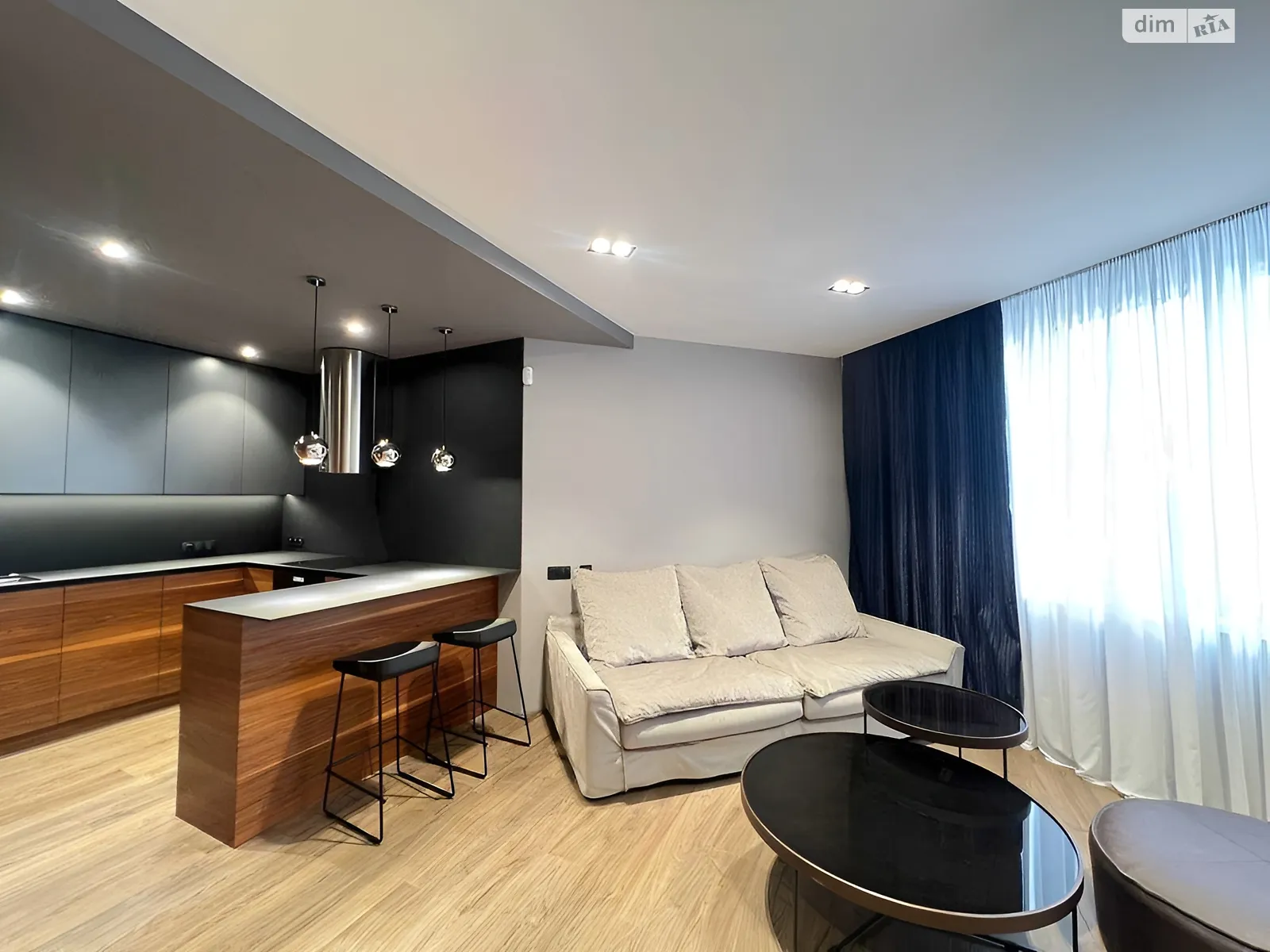 Продается 2-комнатная квартира 43 кв. м в Киеве, ул. Вышгородская, 45А - фото 1