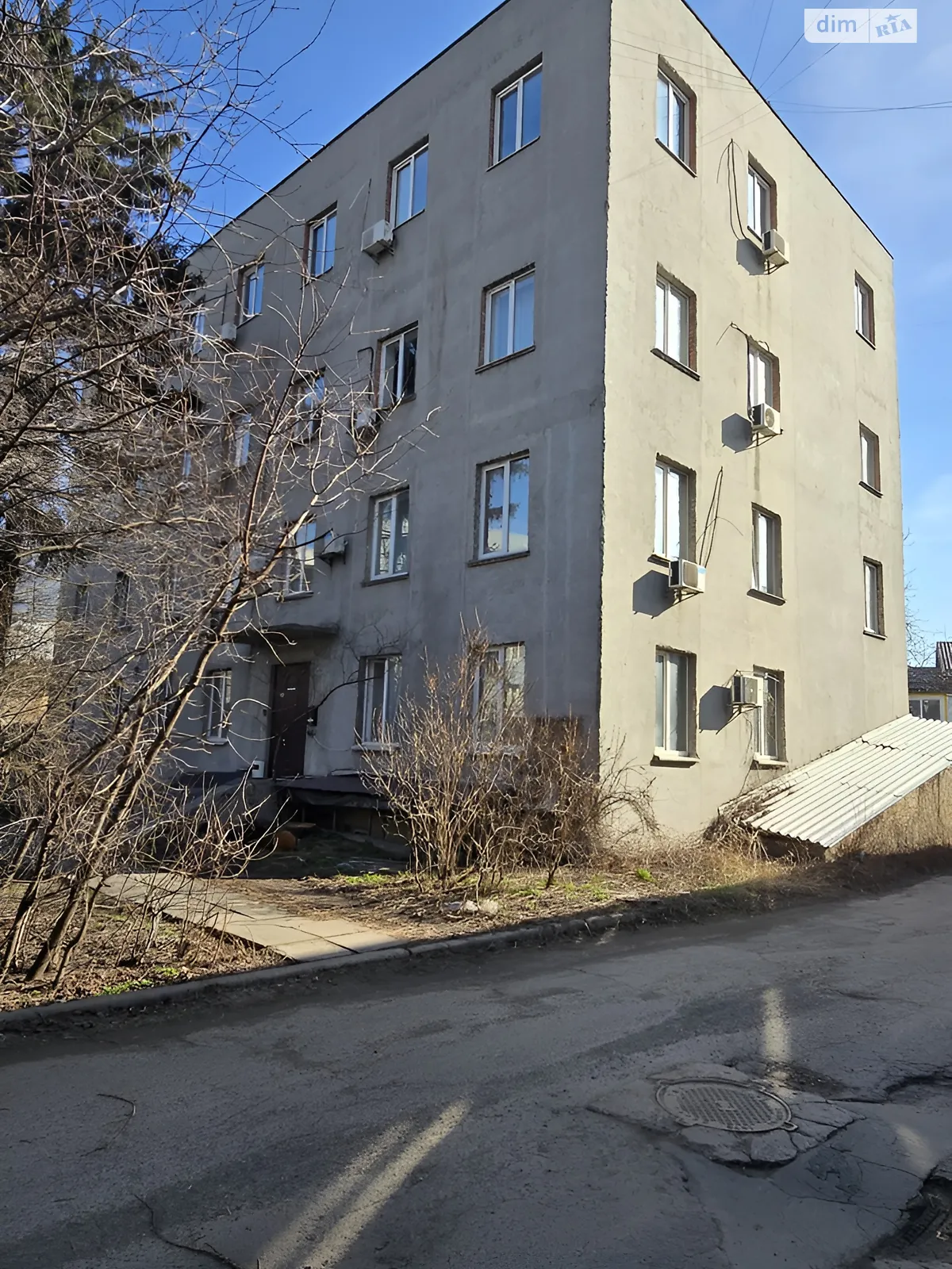 Продается офис 1159 кв. м в бизнес-центре, цена: 950000 $ - фото 1