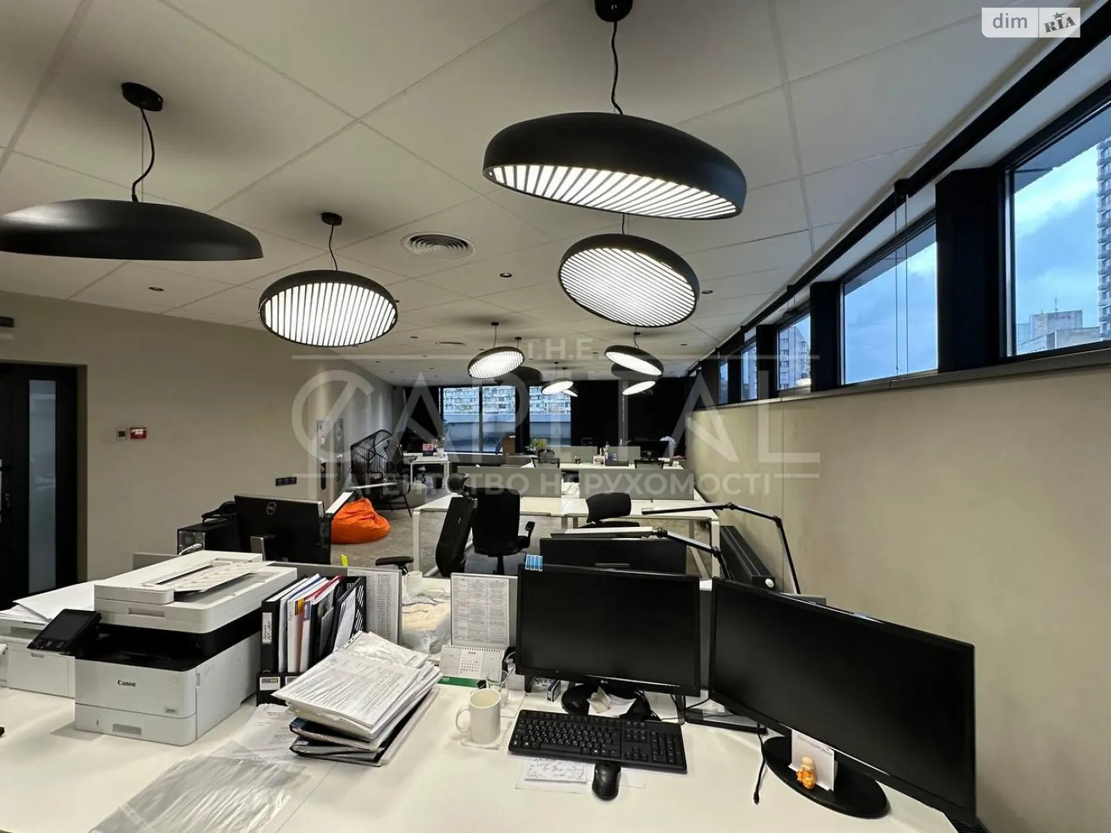 Сдается в аренду офис 345 кв. м в бизнес-центре, цена: 7590 $ - фото 1