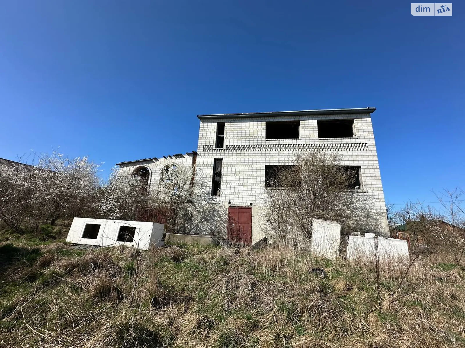 Продається будинок 3 поверховий 267 кв. м з каміном, цена: 60000 $ - фото 1